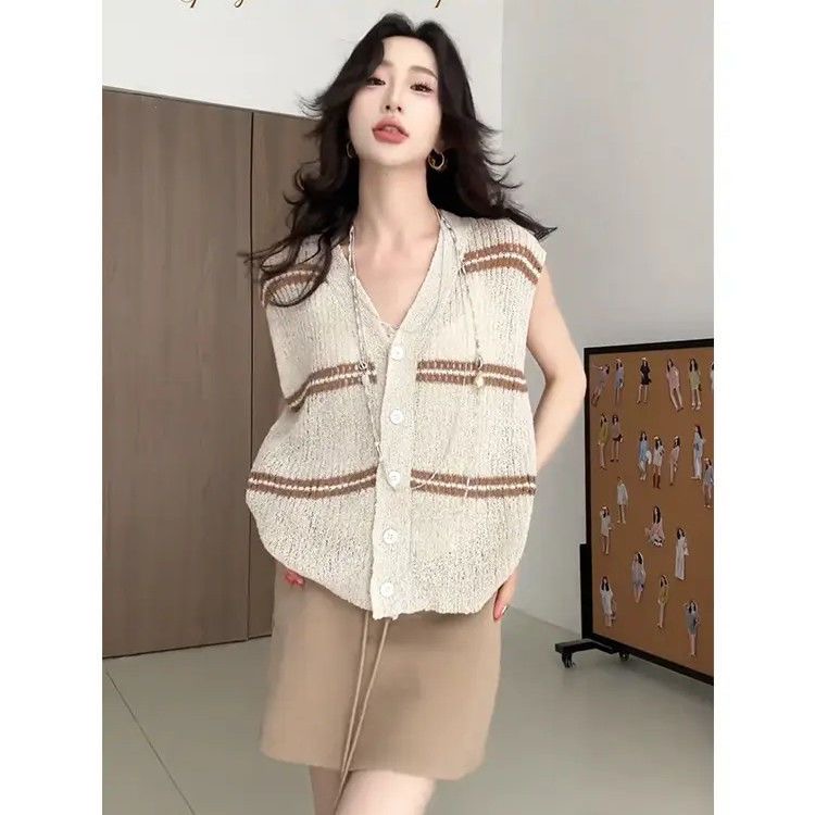 韓系女裝 「星宿」設計感條紋針織上衣+休閒短裙 