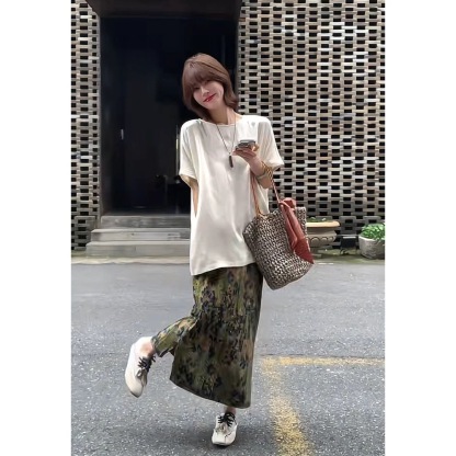 韓系女裝 「畫盤」 寬鬆圓領短袖+復古風半身裙