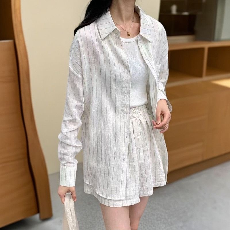 「現貨」初秋套裝 老錢風 豎條紋襯衫+短褲 寬鬆清爽 立領顯氣質