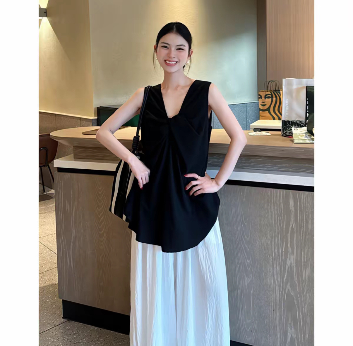 「設計師限量款」韓系V領背心 正反可兩穿 寬鬆休閒百搭