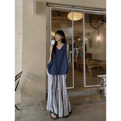 「全台僅售200組」棉麻V領套頭背心+高腰闊腿條紋長褲 慵懶風十足 度假首選
