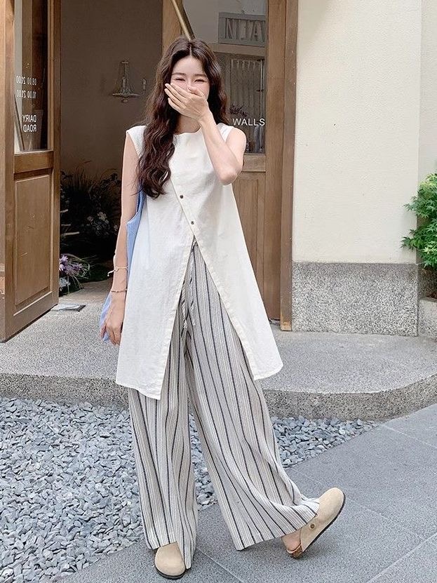 「設計師款」全台僅售50組 高級感無袖上衣+條紋闊腿褲｜鬆弛老錢風 氣質知性美