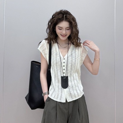 「知性美」氣質短袖針織上衣 鈕扣設計 V領顯瘦 通勤百搭