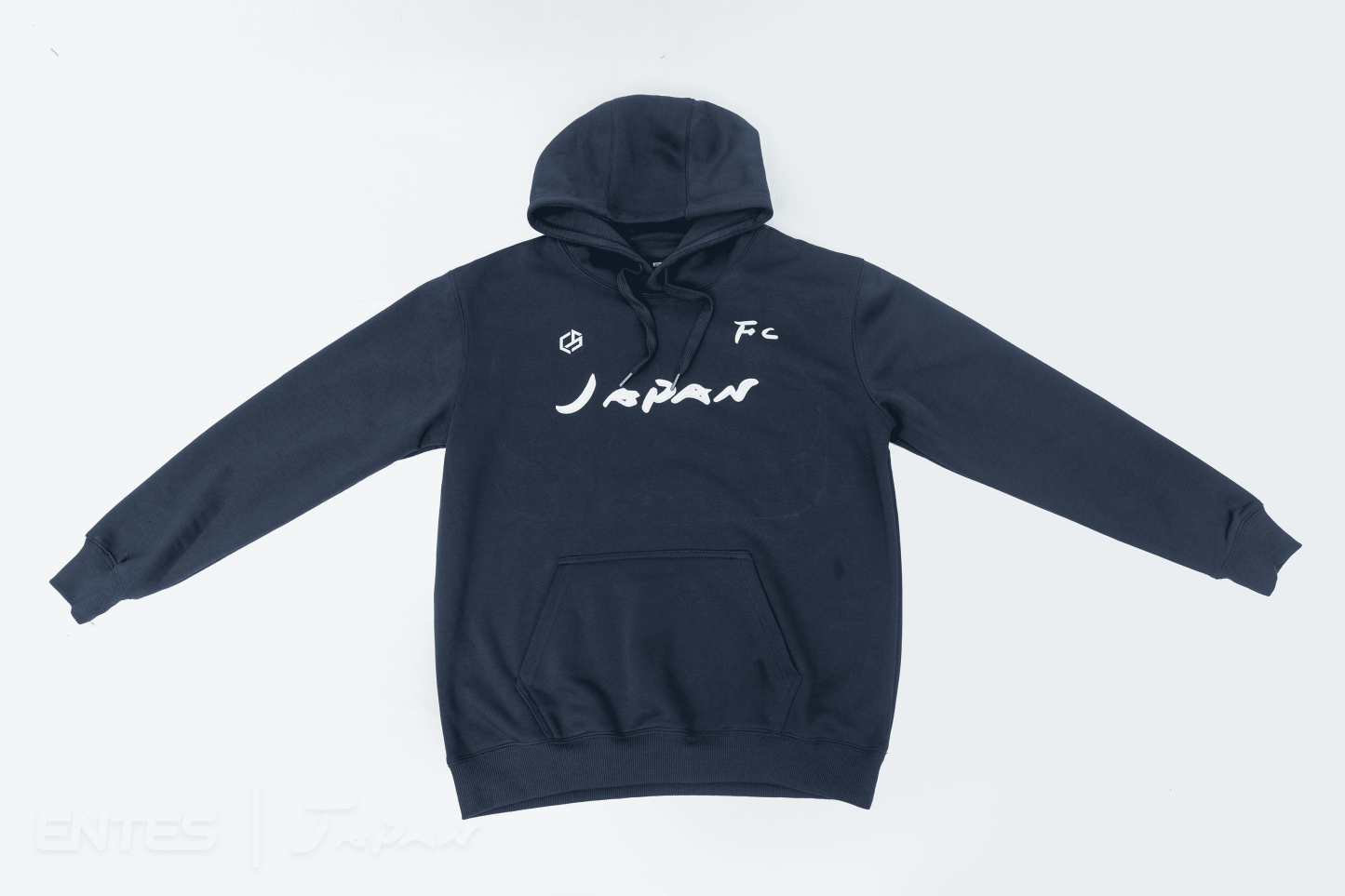 フード付きパーカー