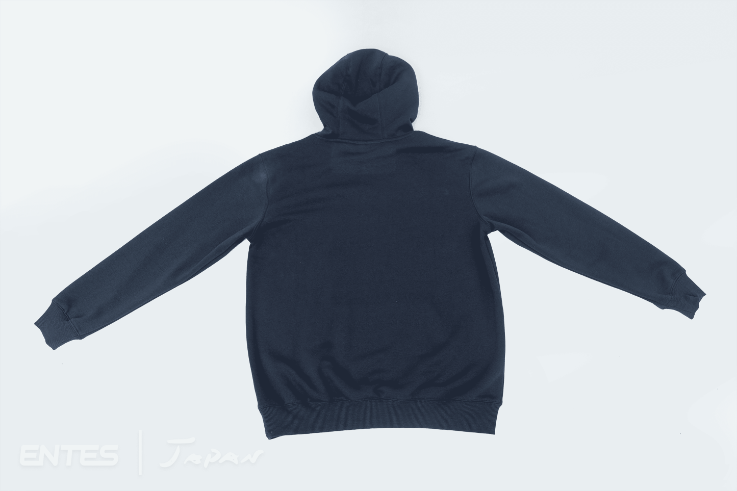 フード付きパーカー