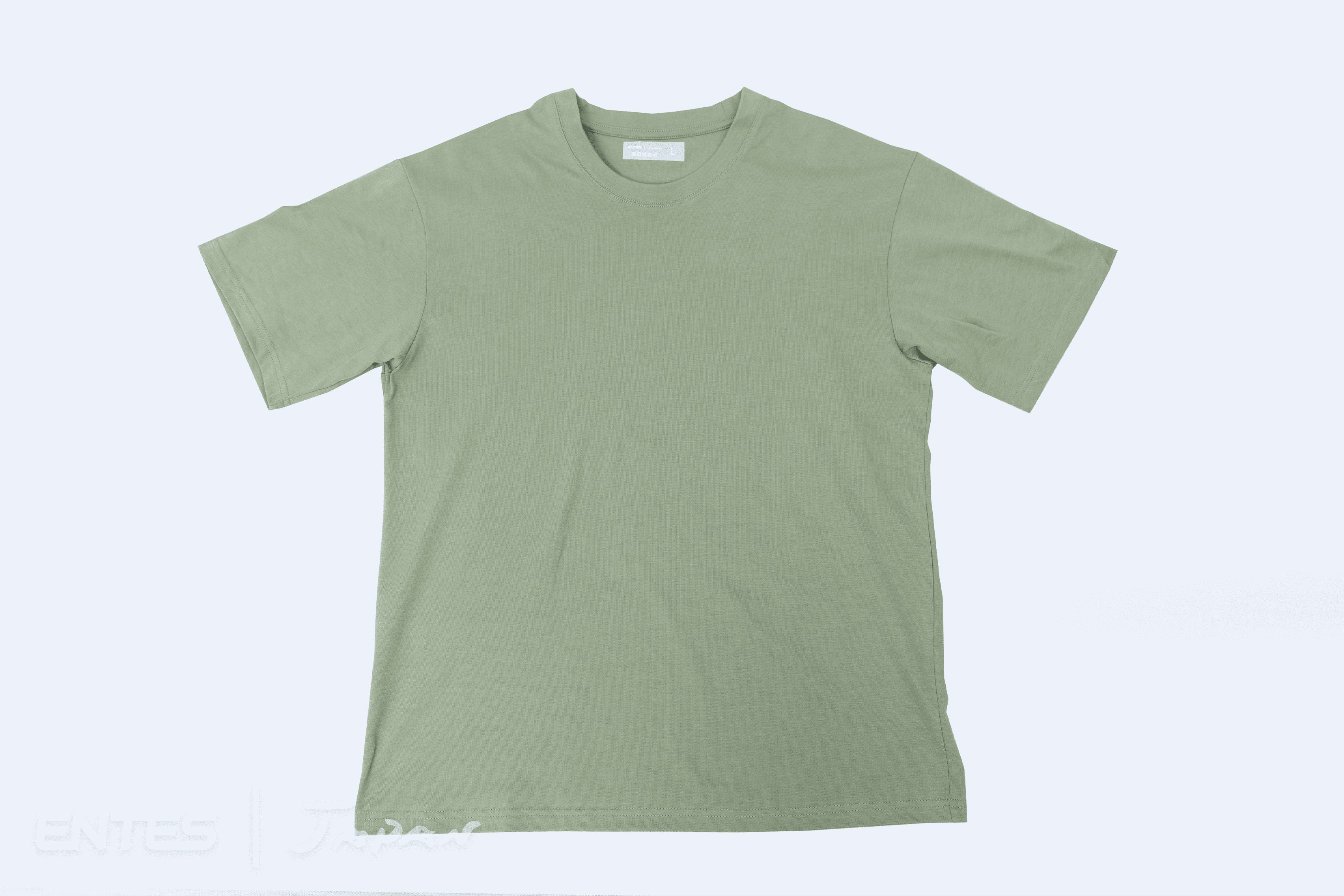 シンプルTシャツ