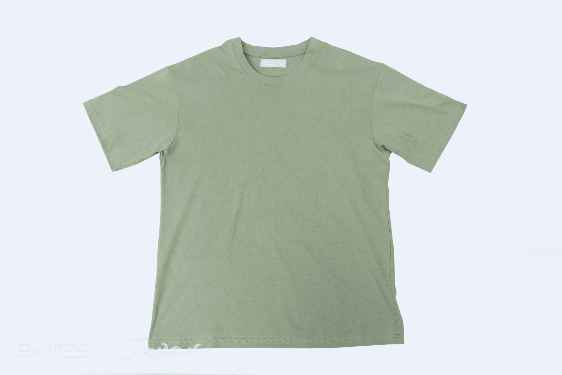 シンプルTシャツ