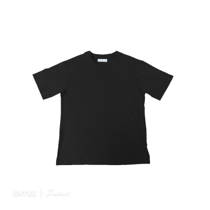 シンプルTシャツ