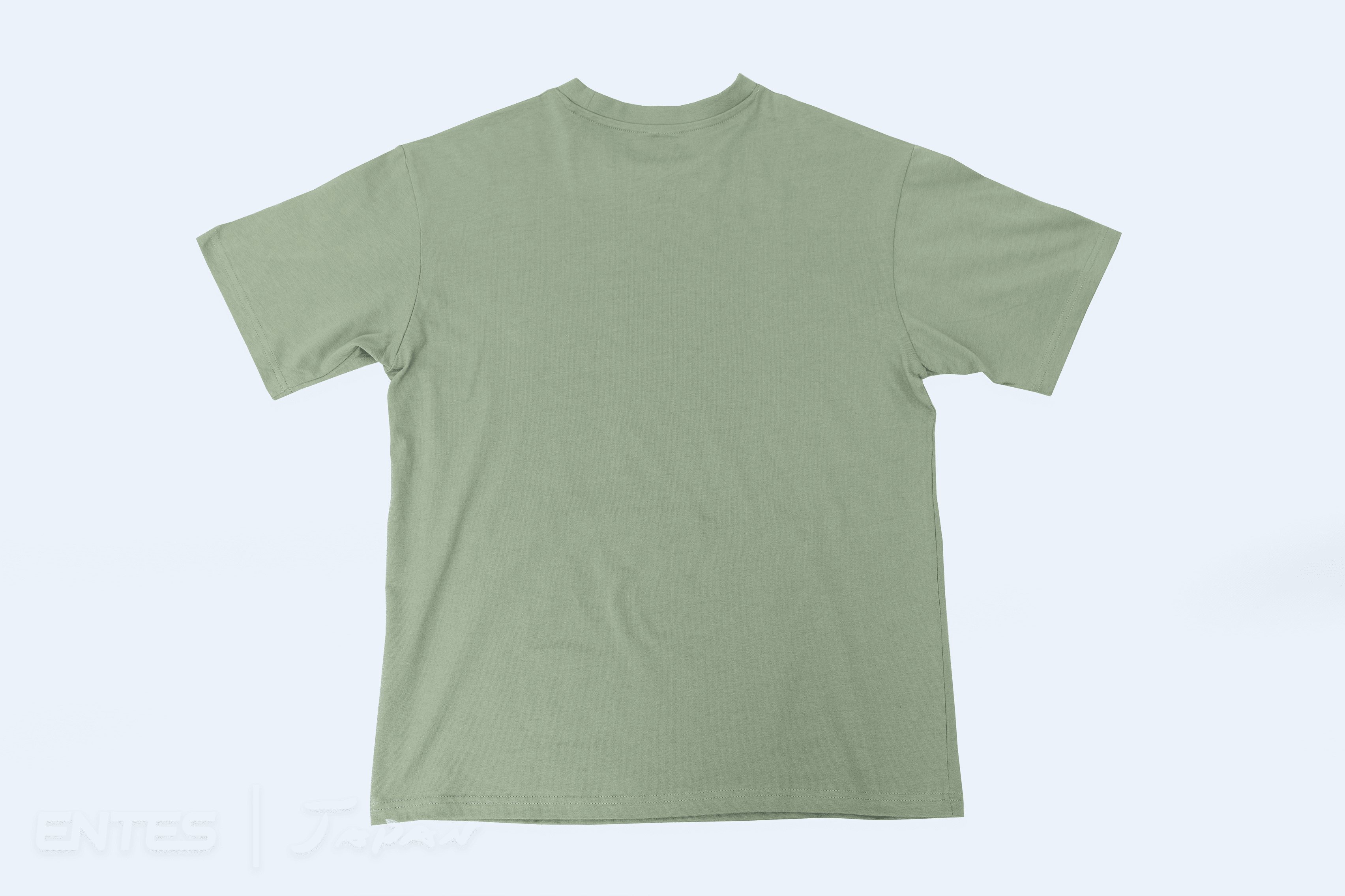 シンプルTシャツ