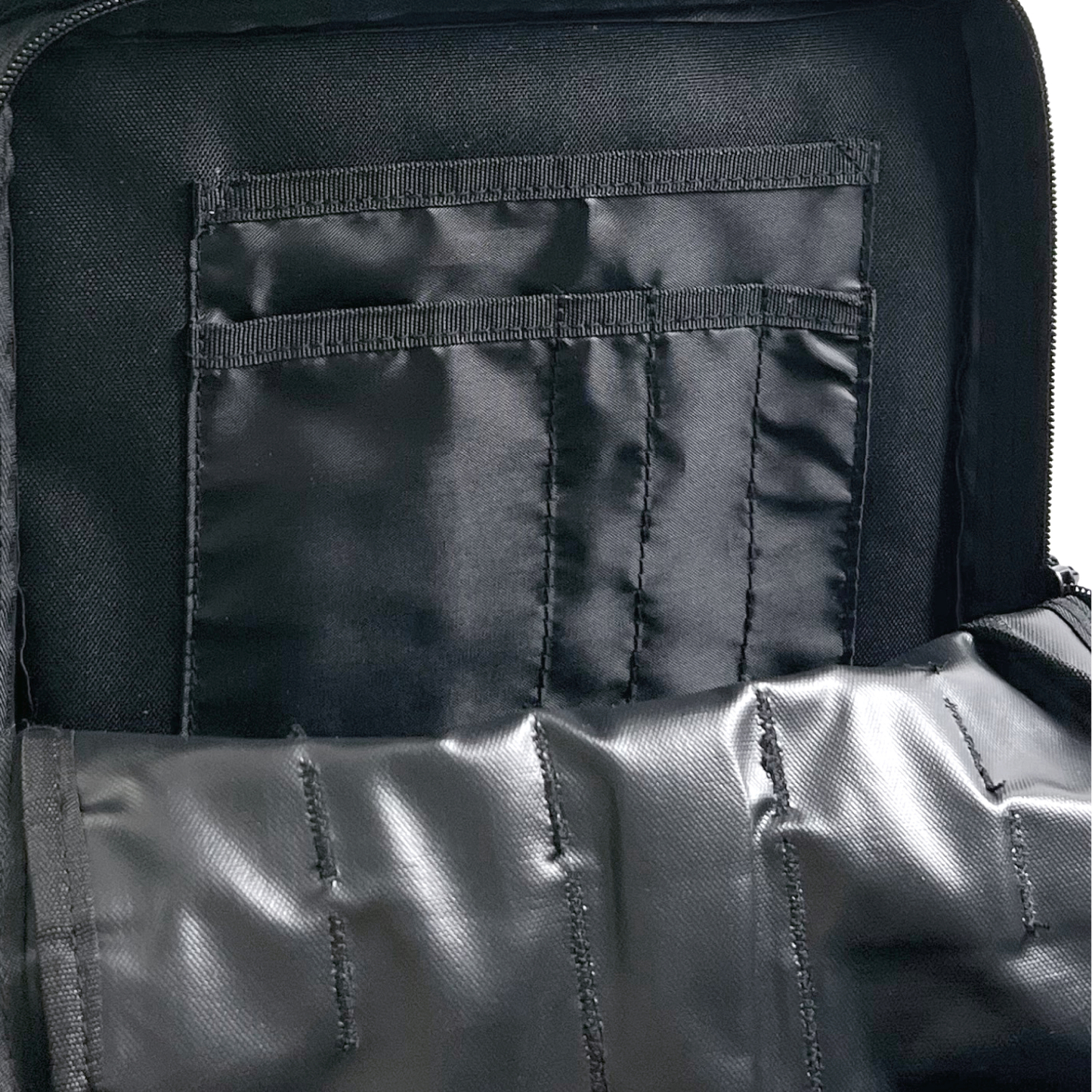 戦術バックパック