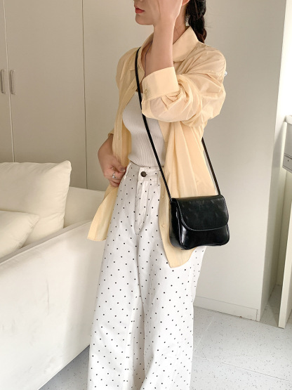 กระเป๋าสะพายข้างแบบฝาพับสไตล์เกาหลี