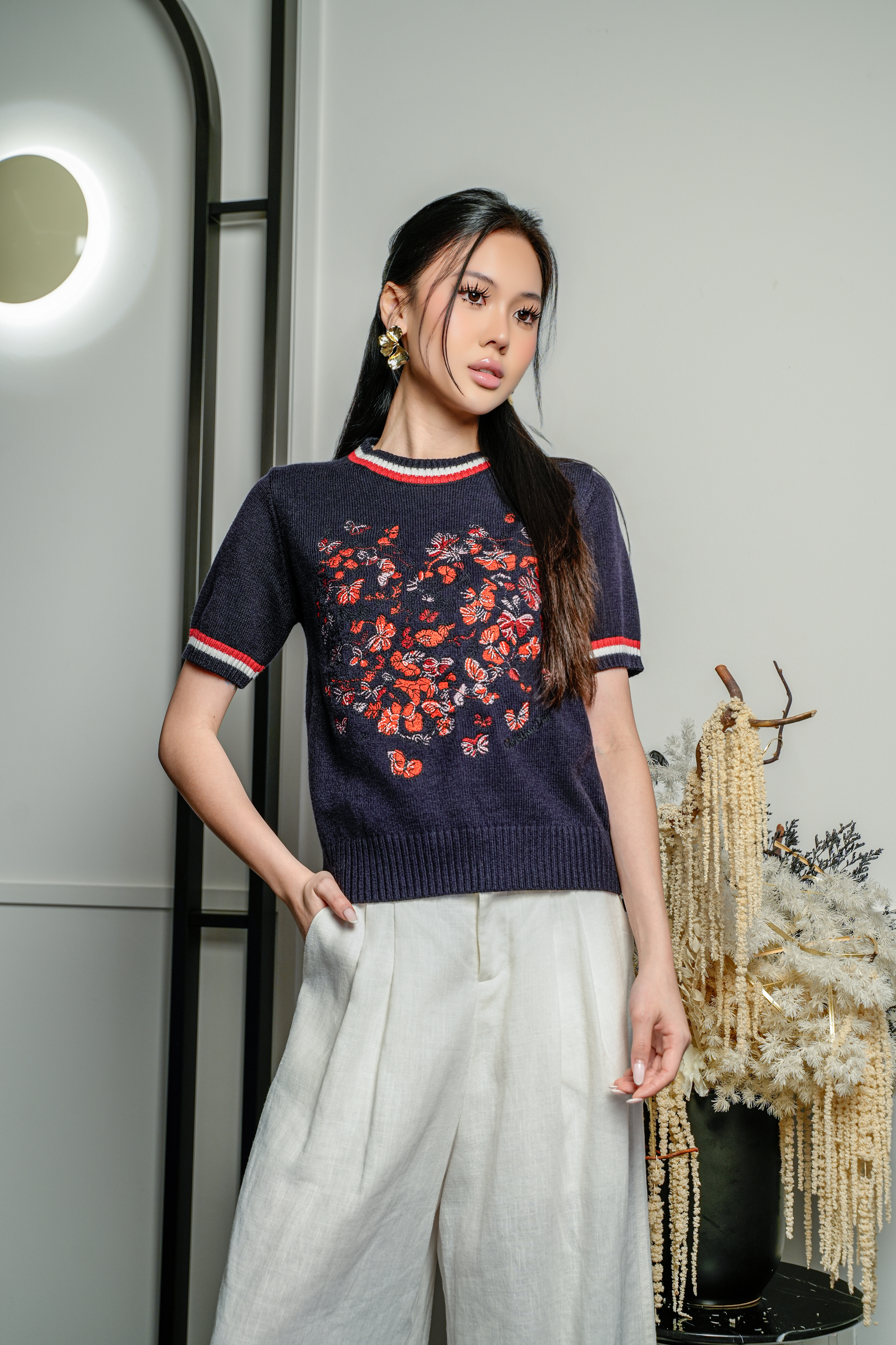 Soft Bloom Embroidered Knit Top MC2165