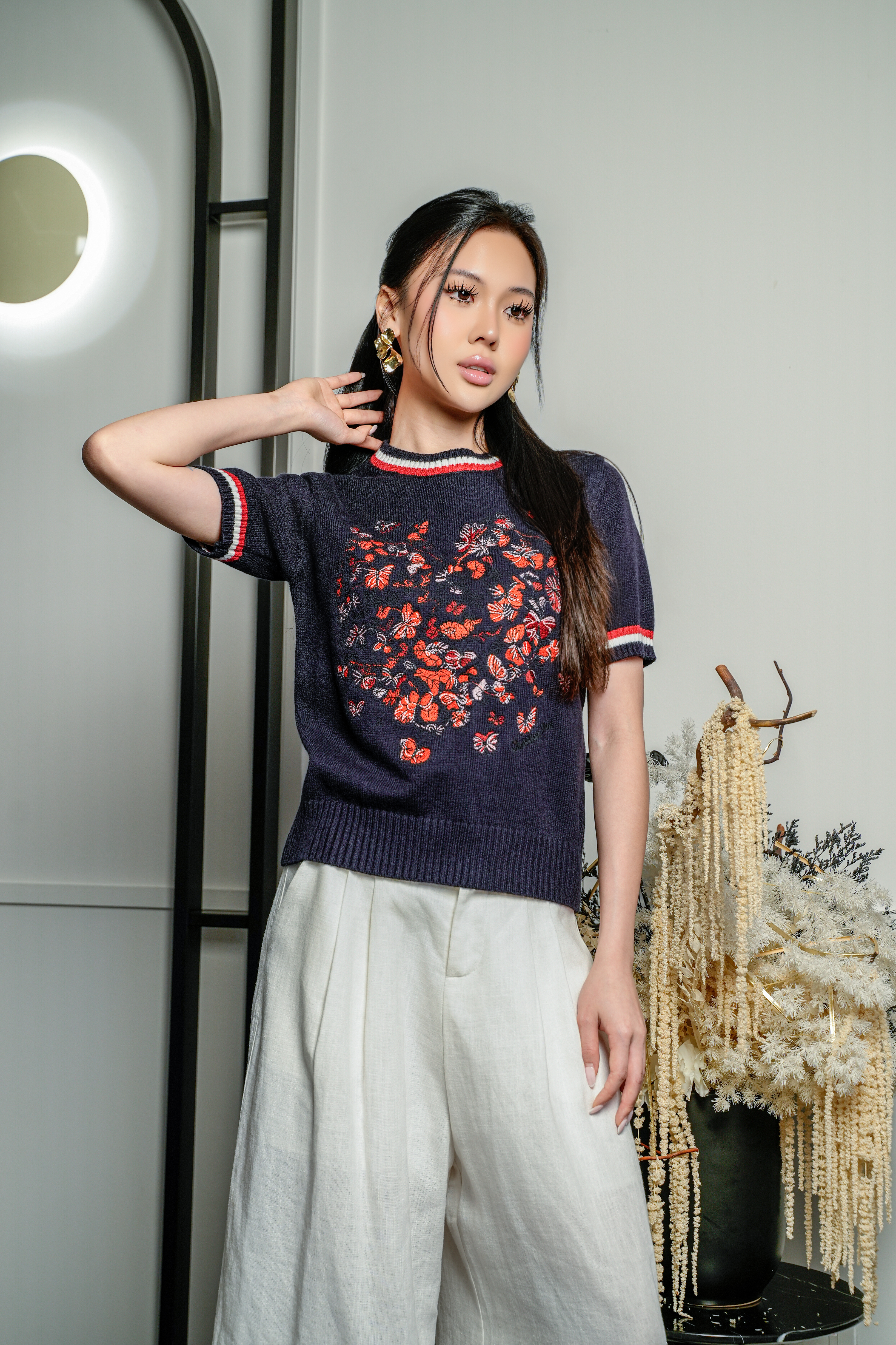 Soft Bloom Embroidered Knit Top MC2165