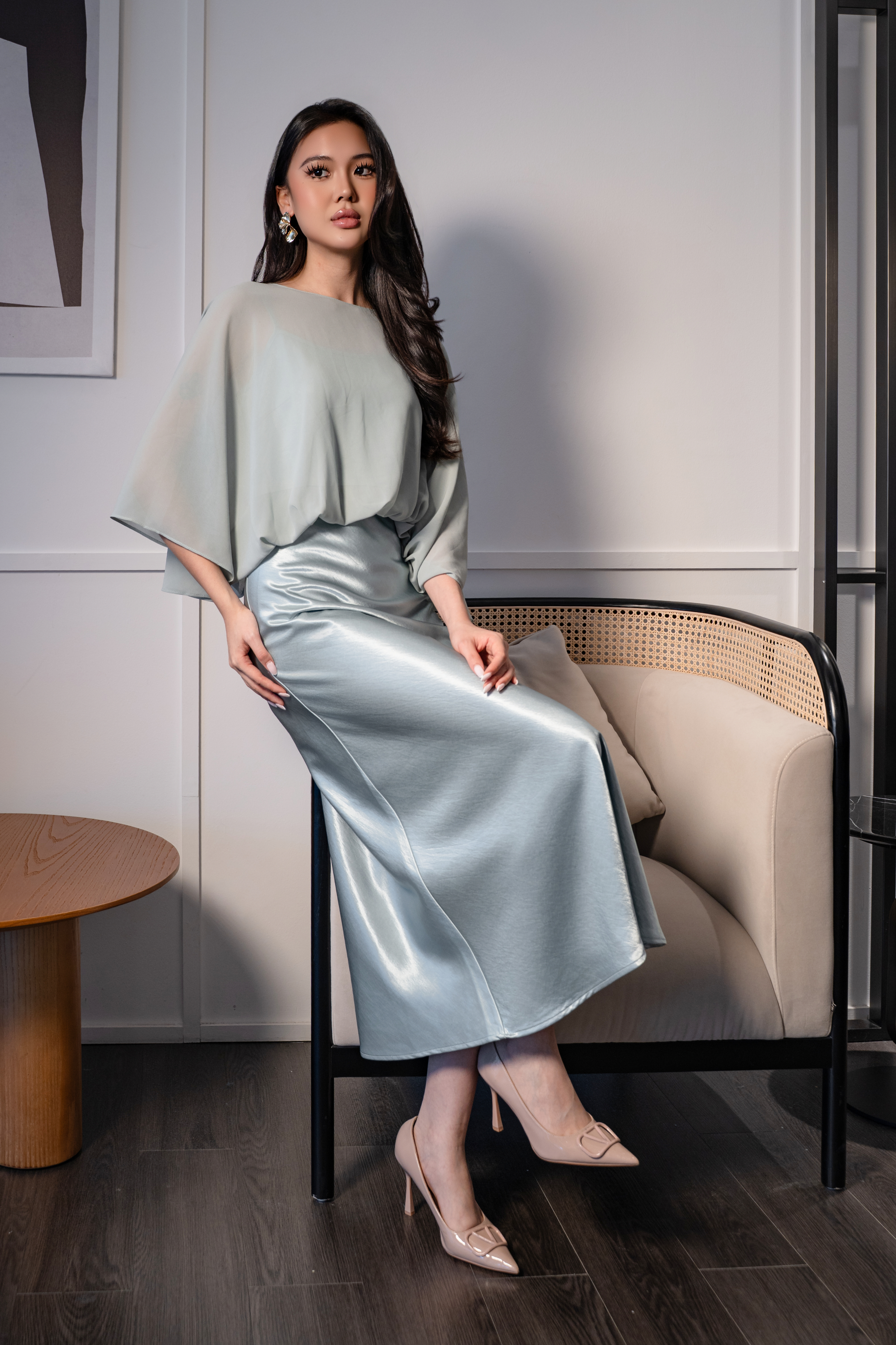 Veloura Satin Drape Set MC2124