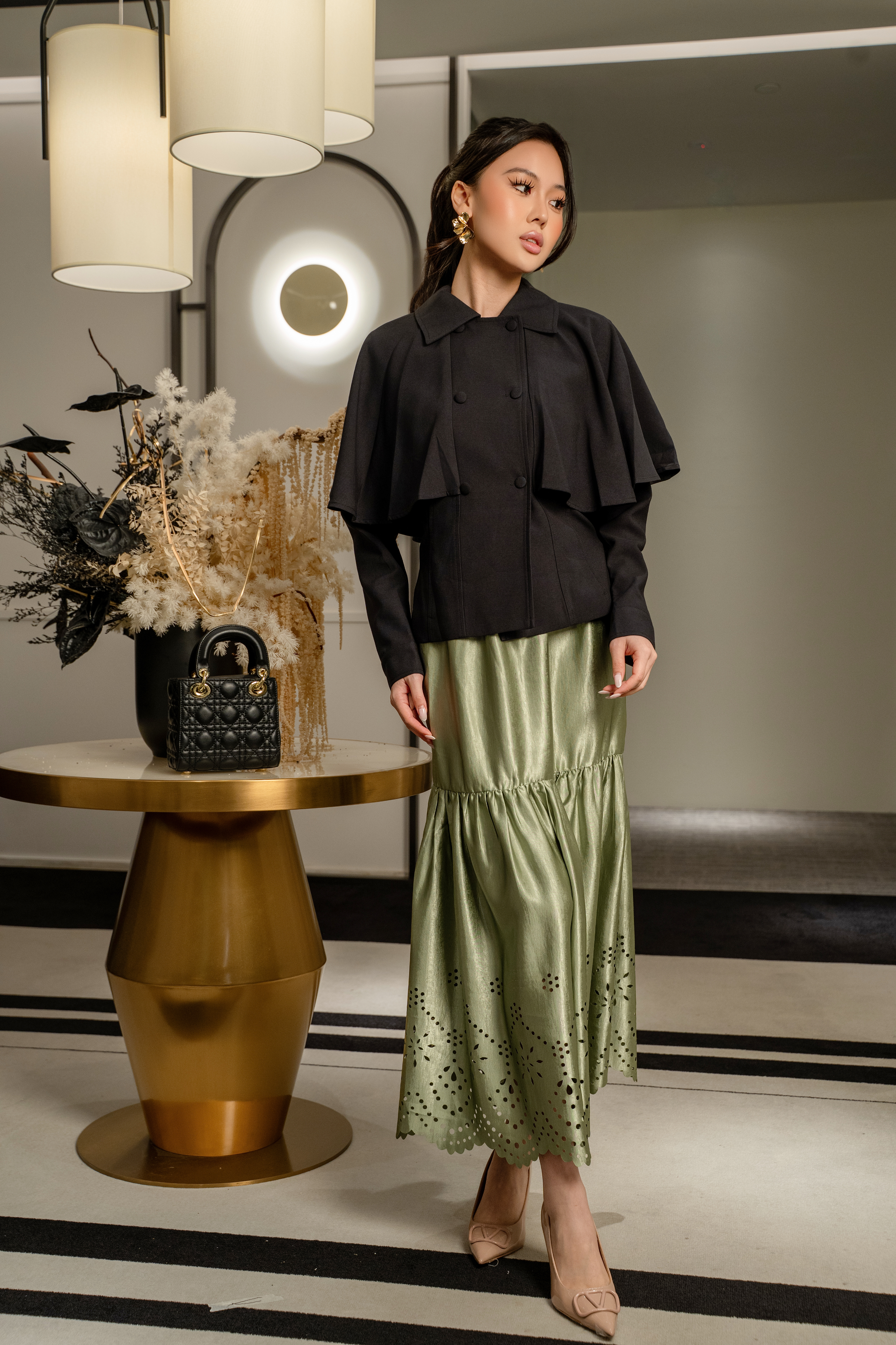 Eyelet Hem Tiered Midi Skirt MC2164