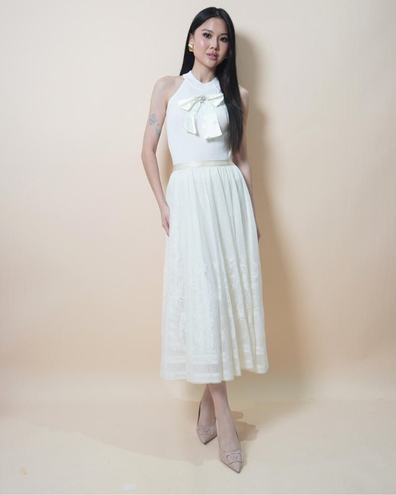 Bow-Front Halter Knit CC736