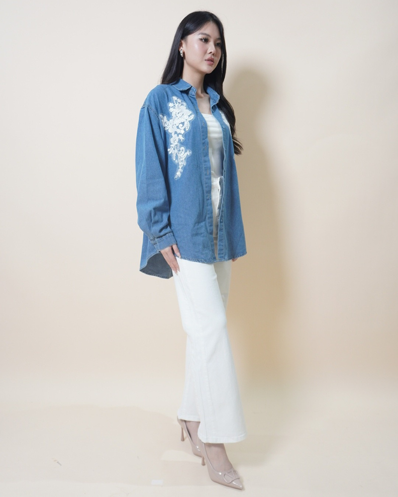 Floral Denim Button-Down CC754A