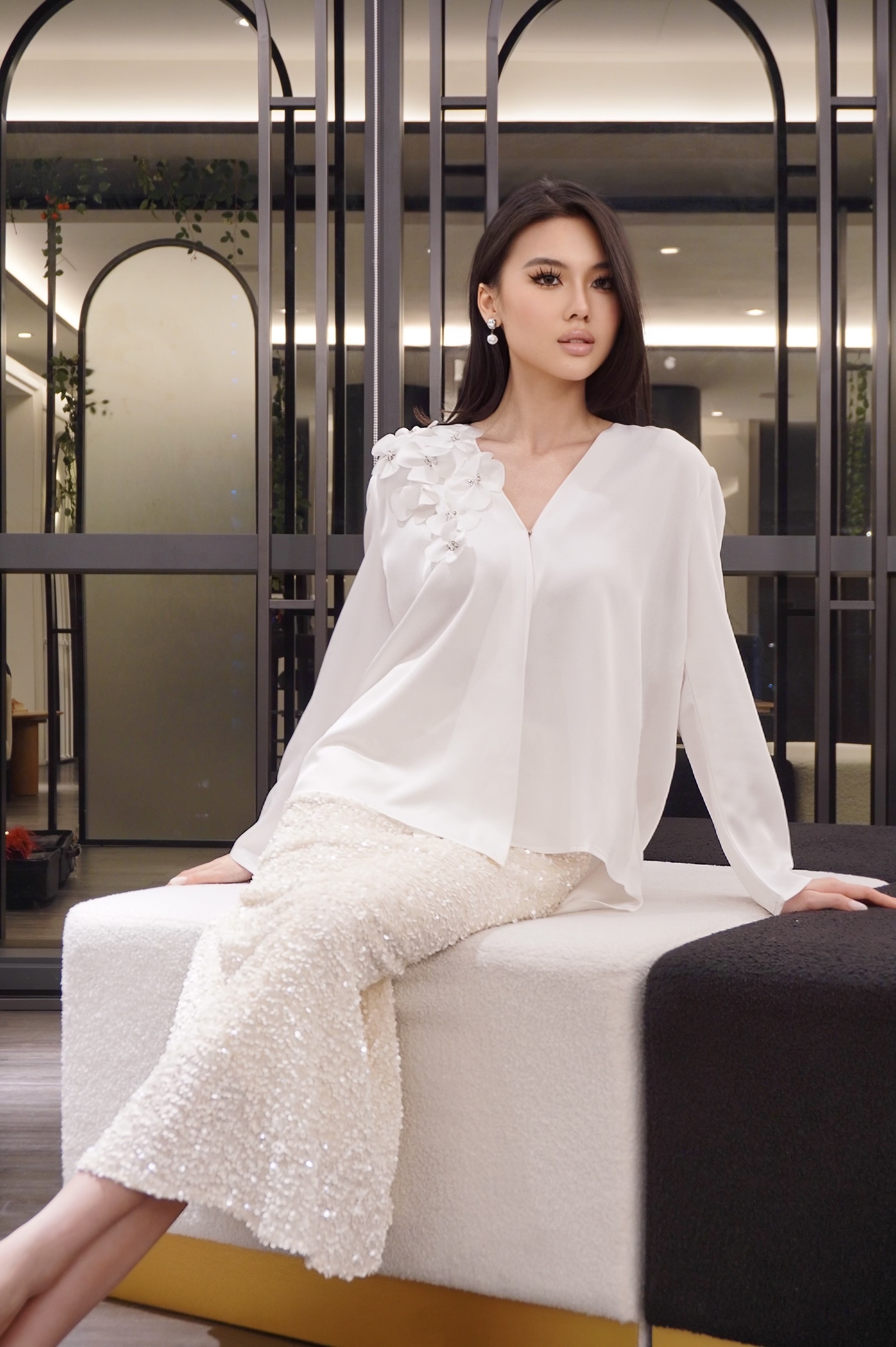 White Floral Top MC2119