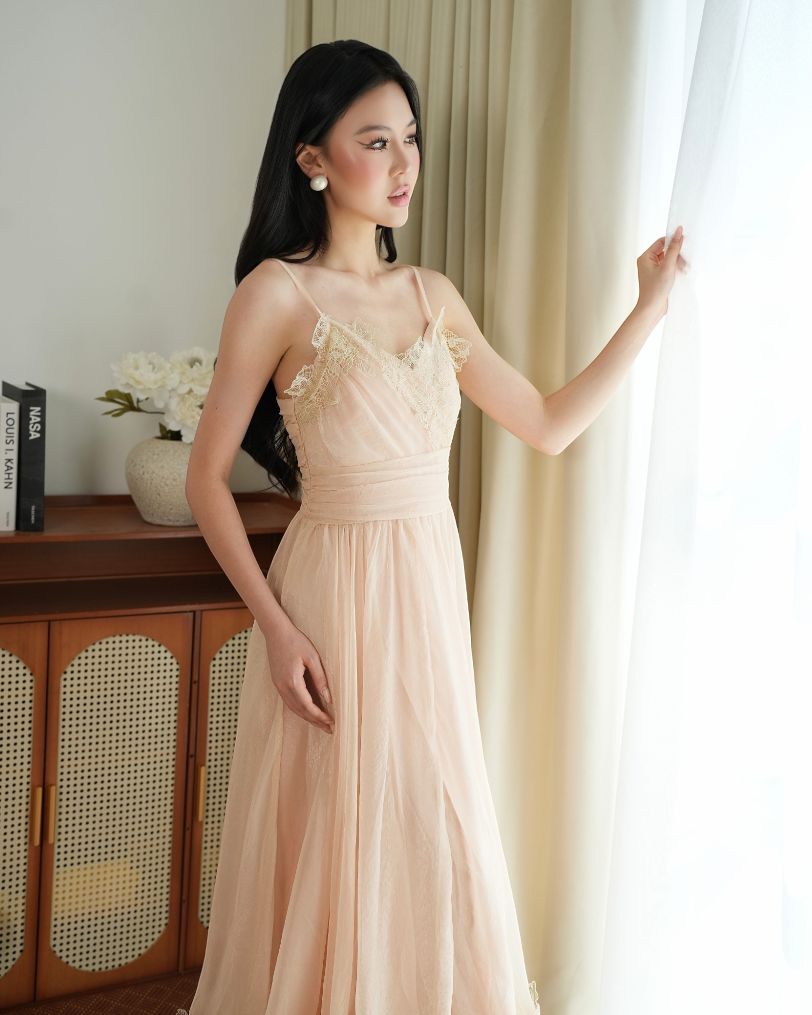 Bellissima Lace Dress 88623