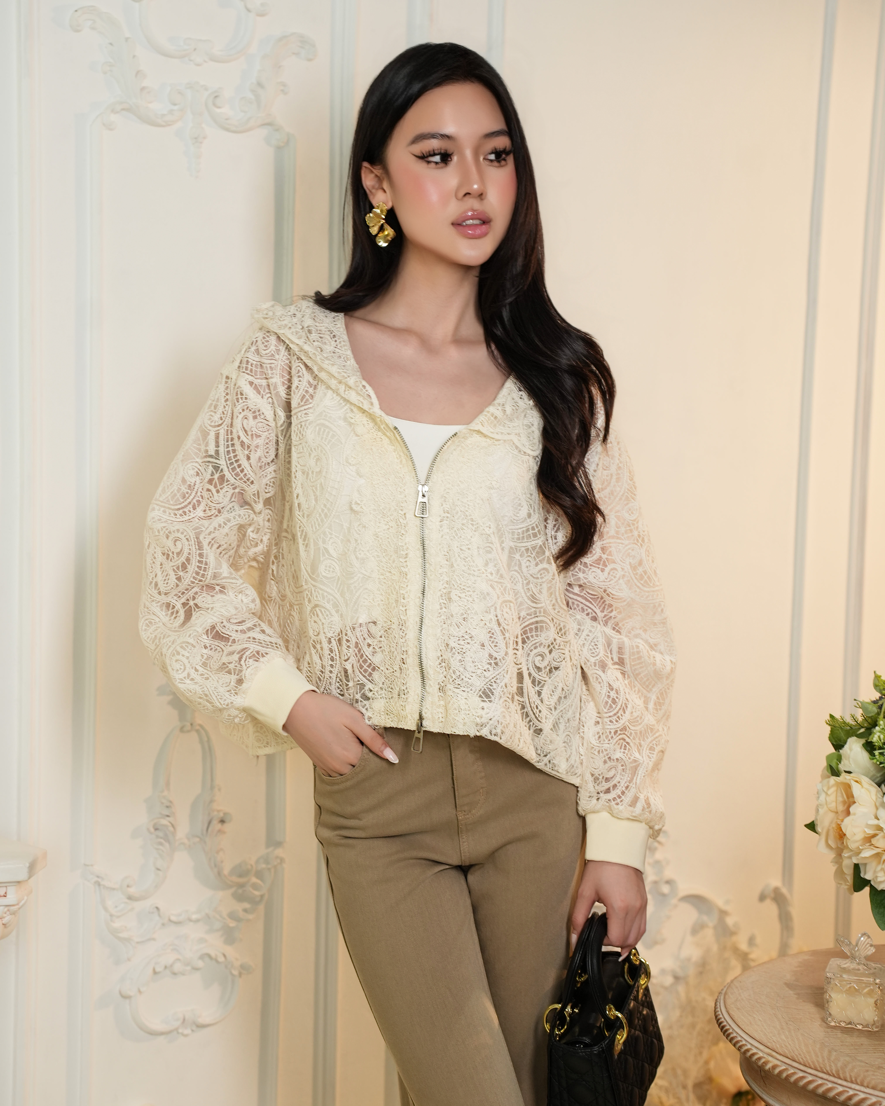 Celisse Soft Lace Hoodie 256193