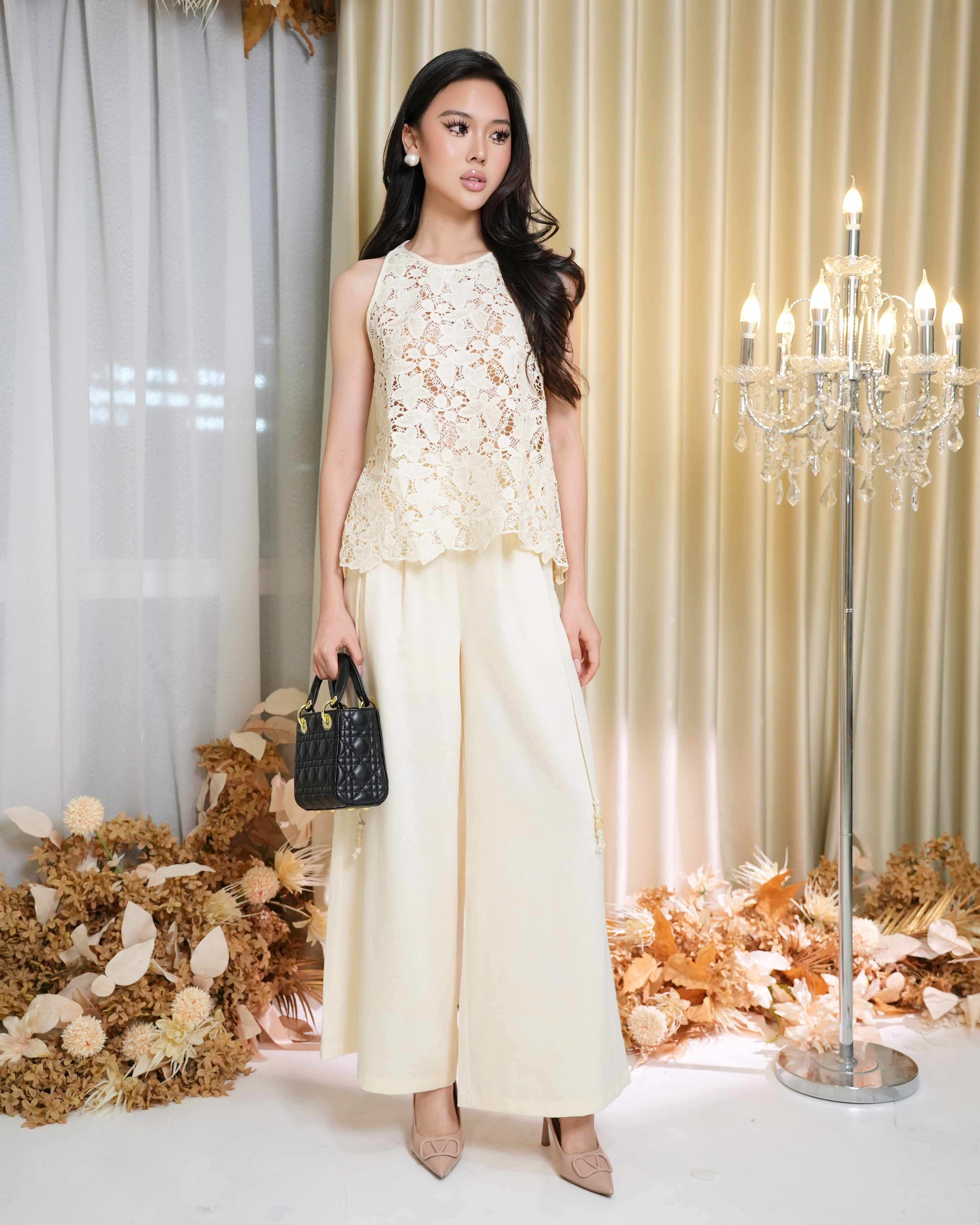 Éloise Soft Flowy Wide Leg Pants 261502