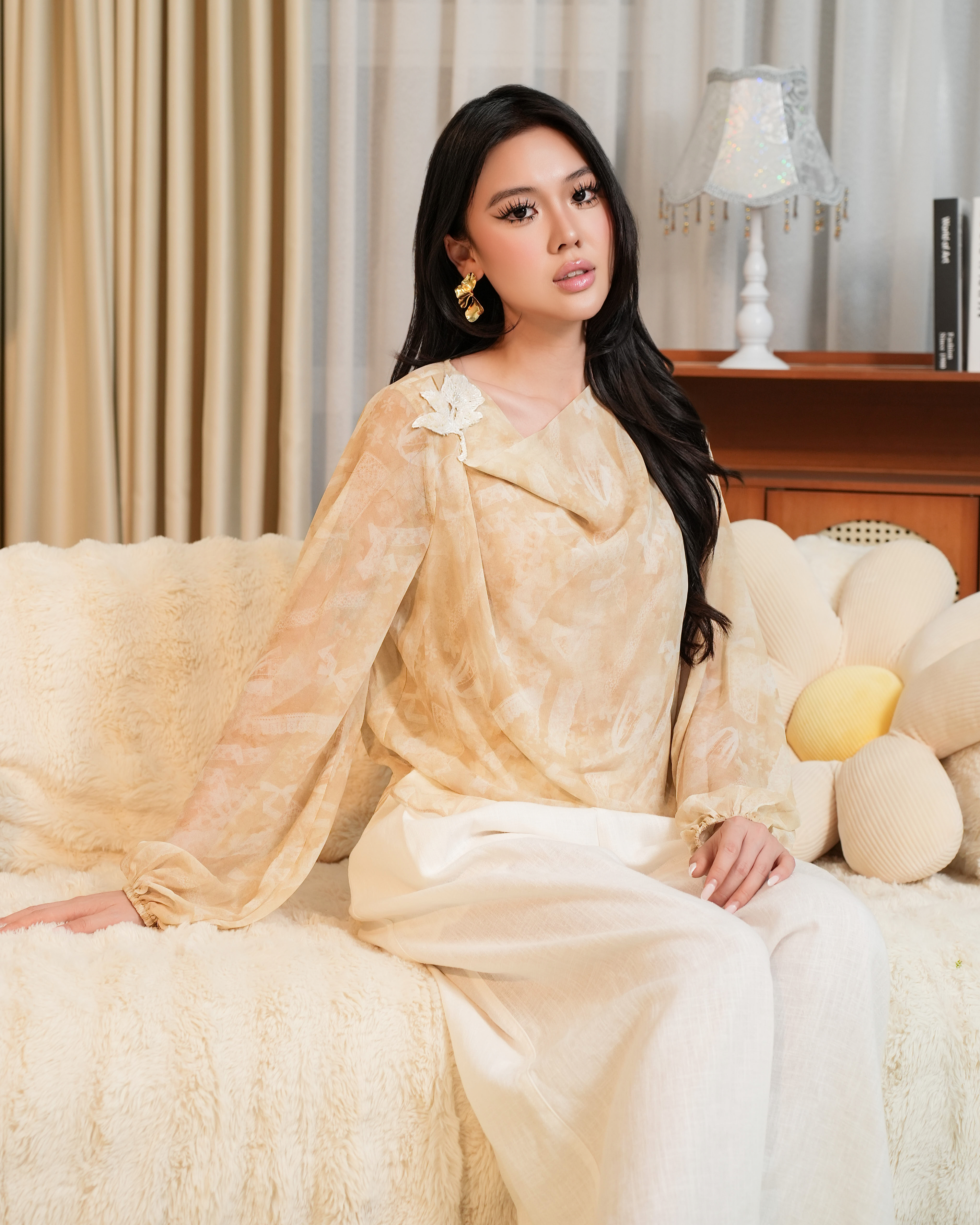 Solea Drape Neck Top 21181