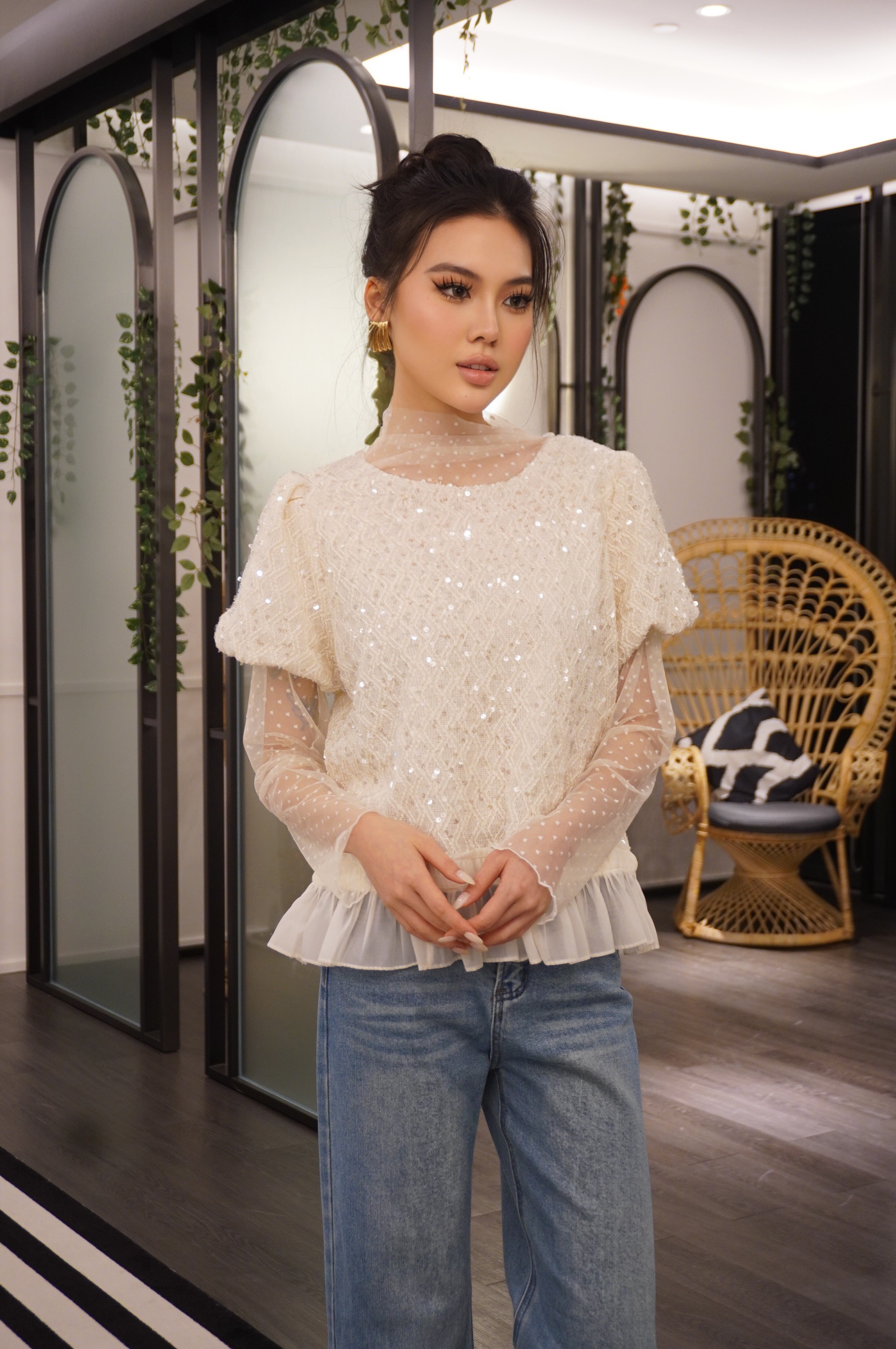 Petal Embellished Layered Top MC2074