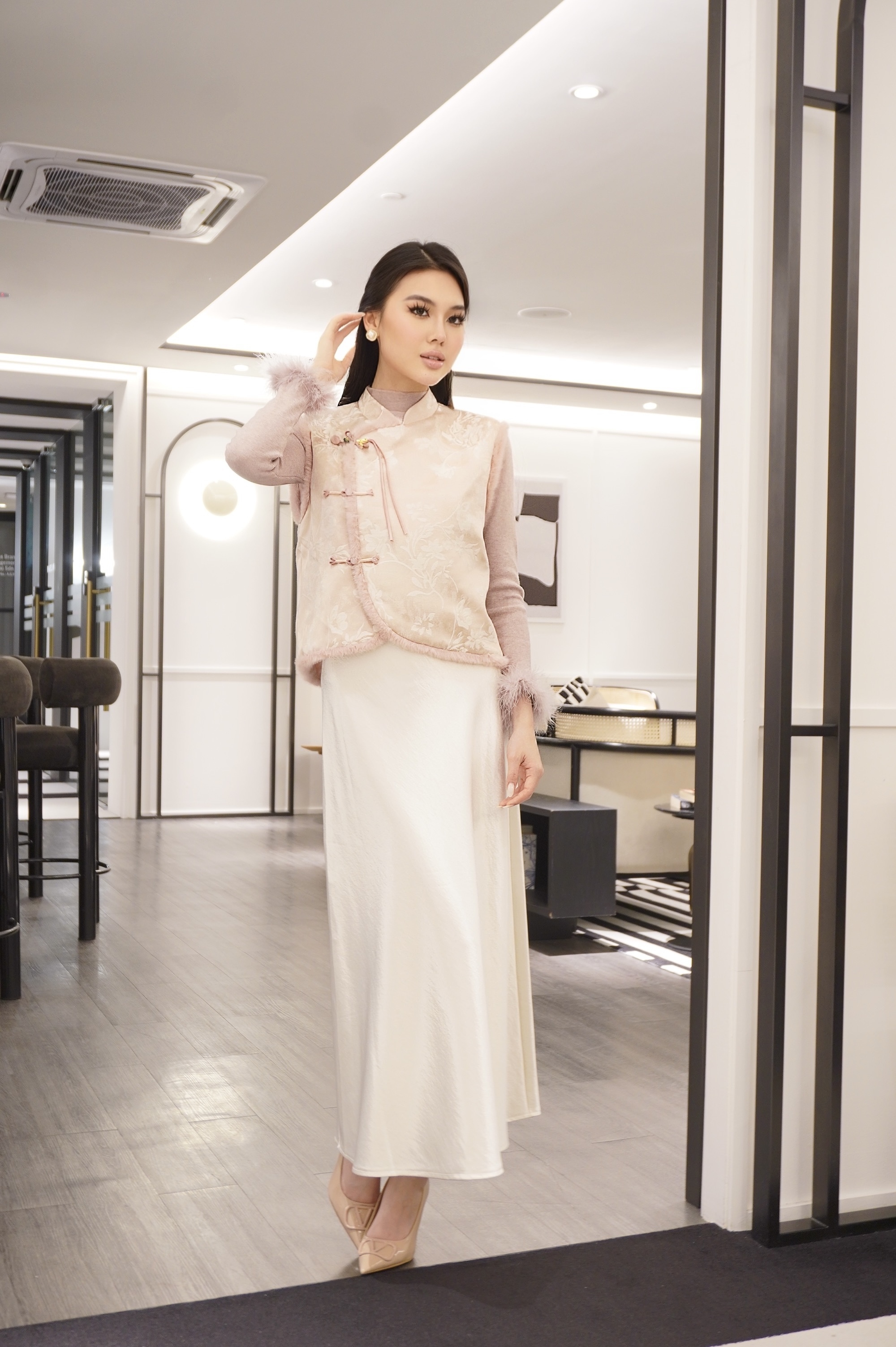 Chinese Knot Brocade Vest MC2092