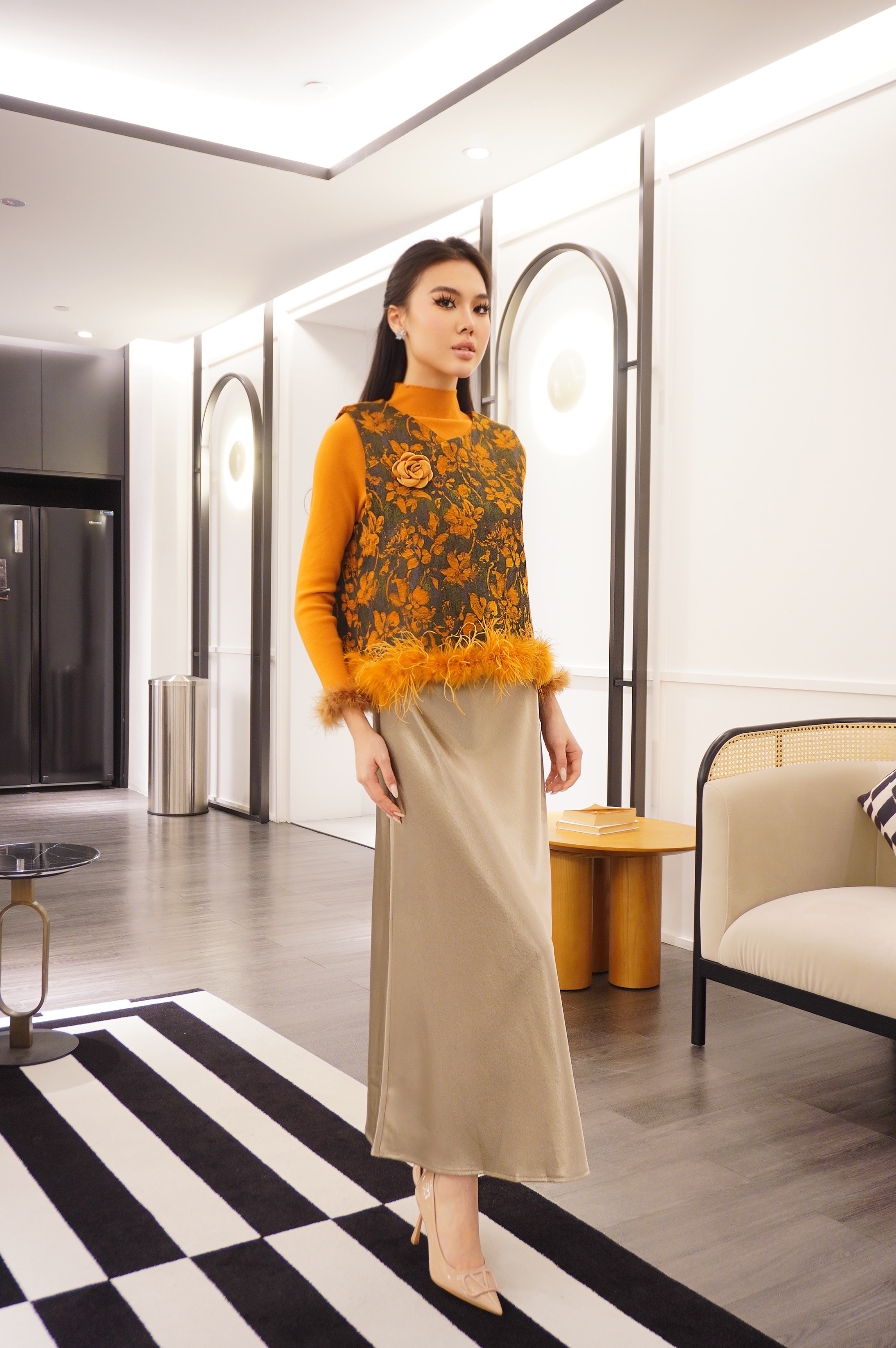 Classic Satin Long Skirt MC2089