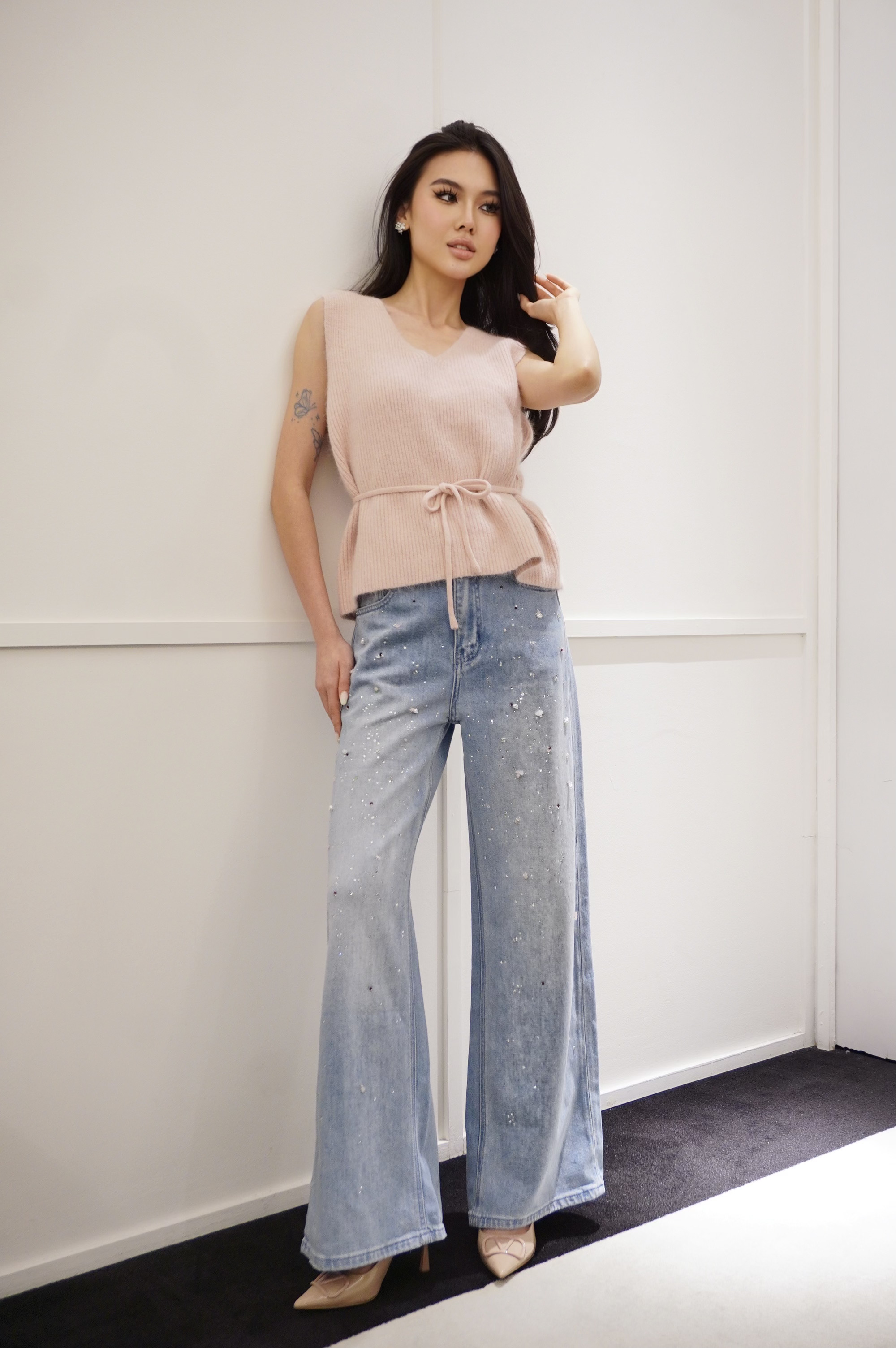 V-Neck Knit Sleeveless Top MC2095