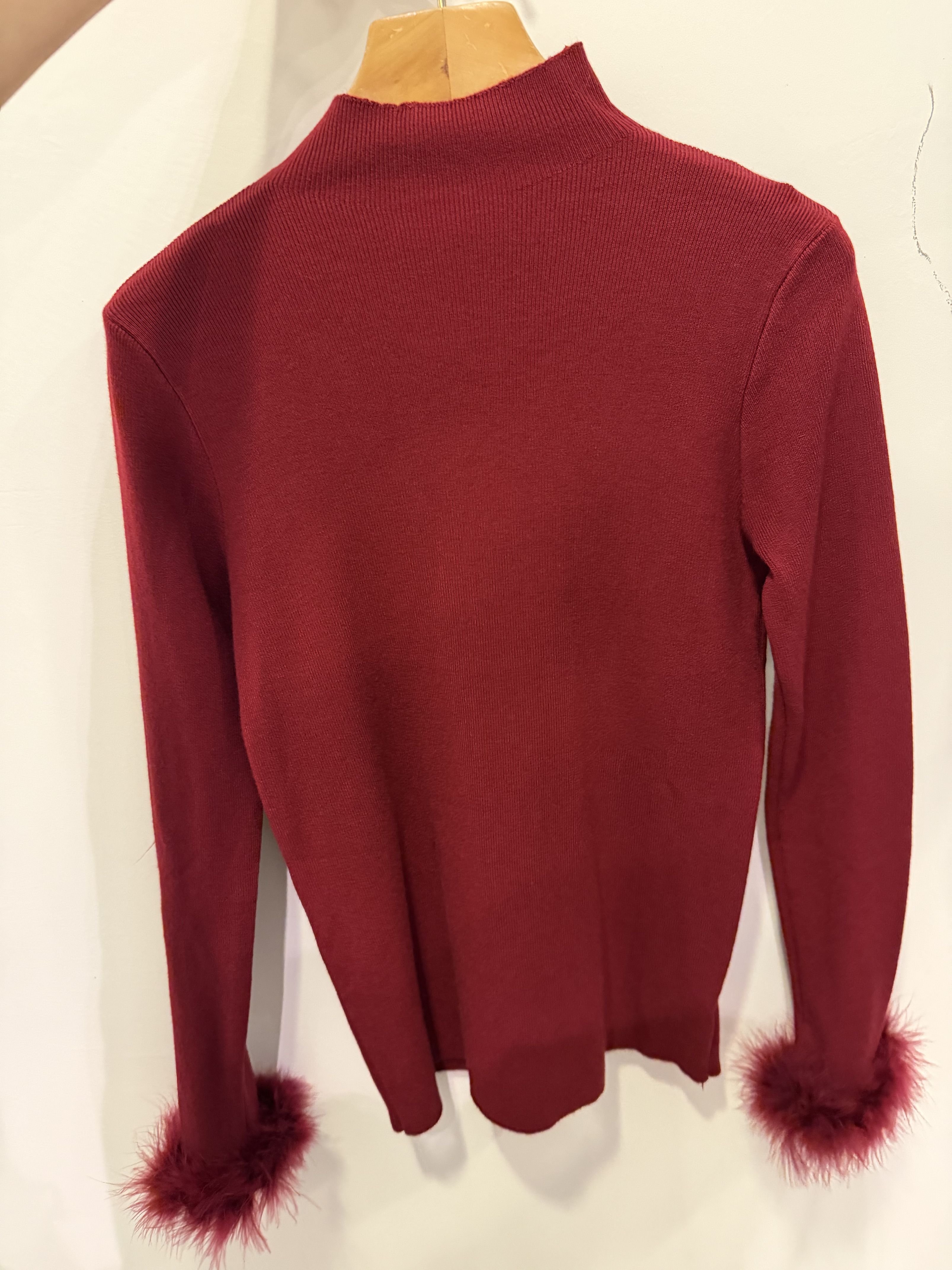 Fitted Mock Neck Knit Top MC2090