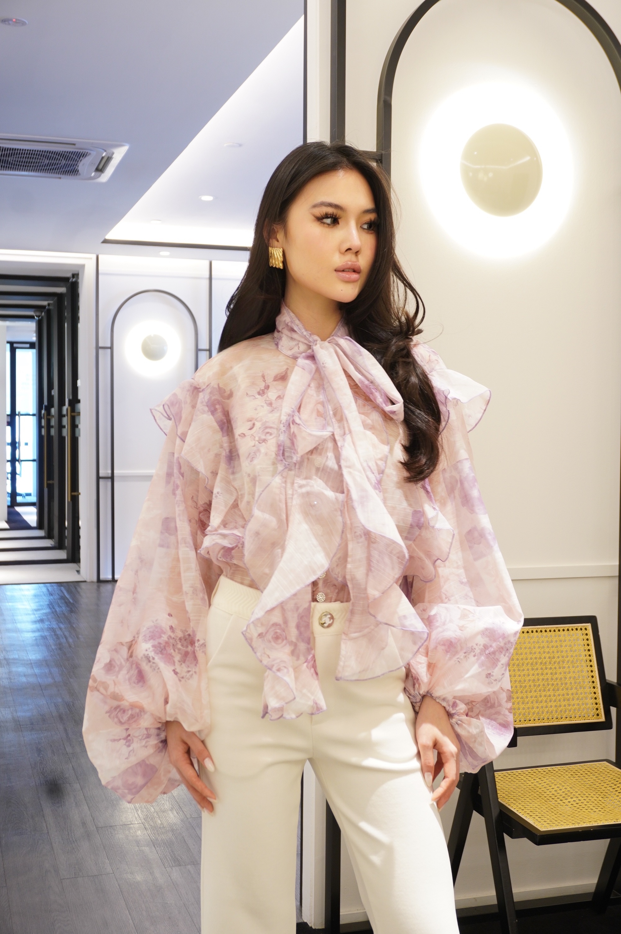 Floral Sheer Bow-Tie Ruffle Blouse MC2074