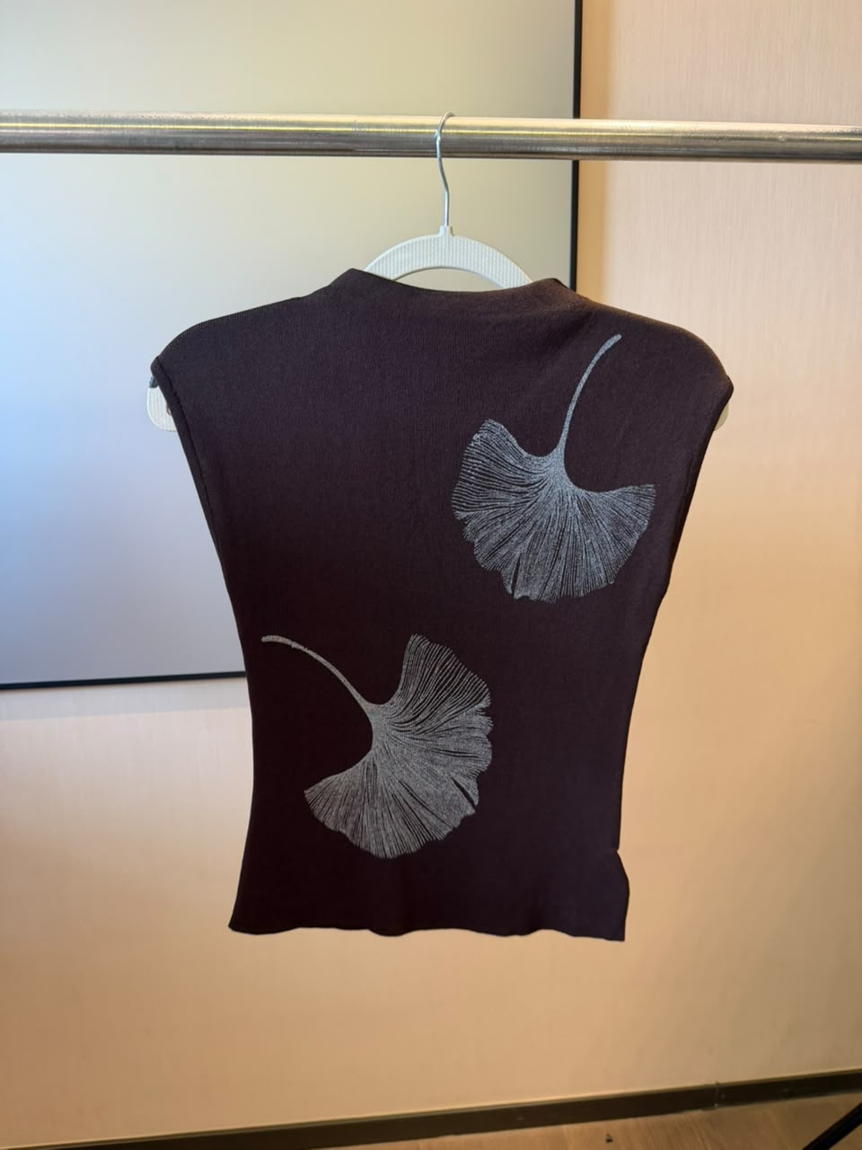 Ginkgo Leaf Sleeveless 2219