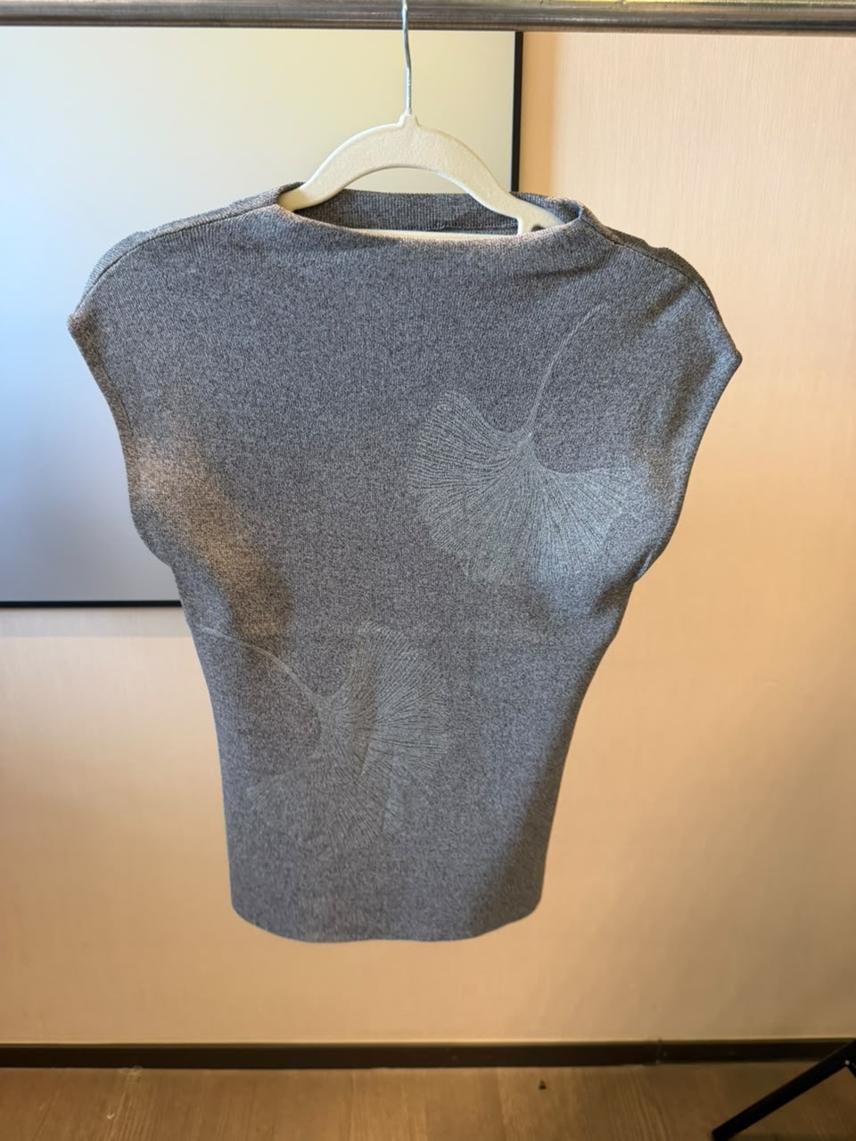 Ginkgo Leaf Sleeveless 2219