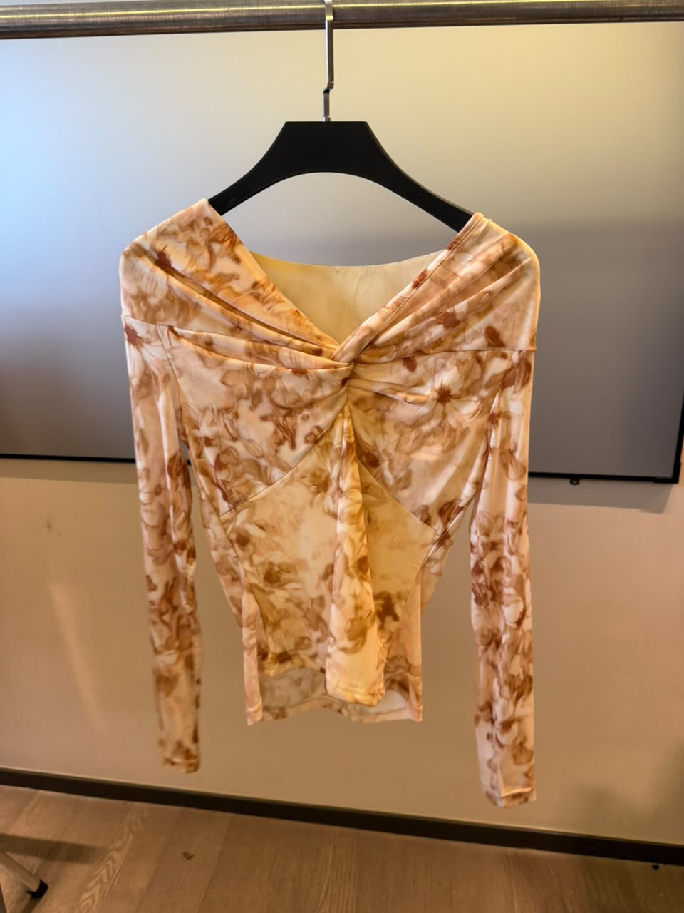 Twist-Front Floral Top 2224