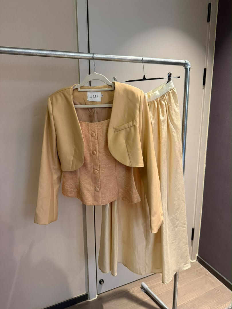 Golden Hour Tailored Set 2240