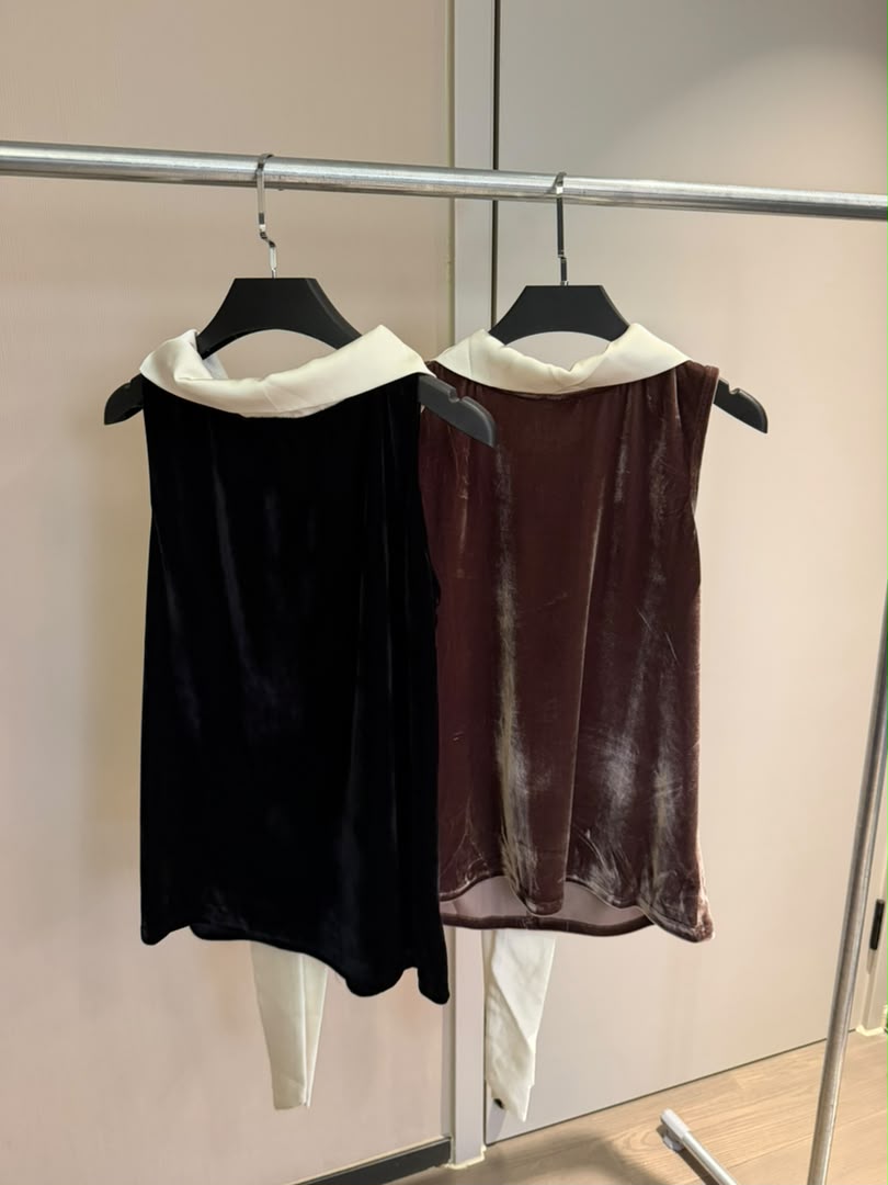 Velvet Sleeveless Top 2242