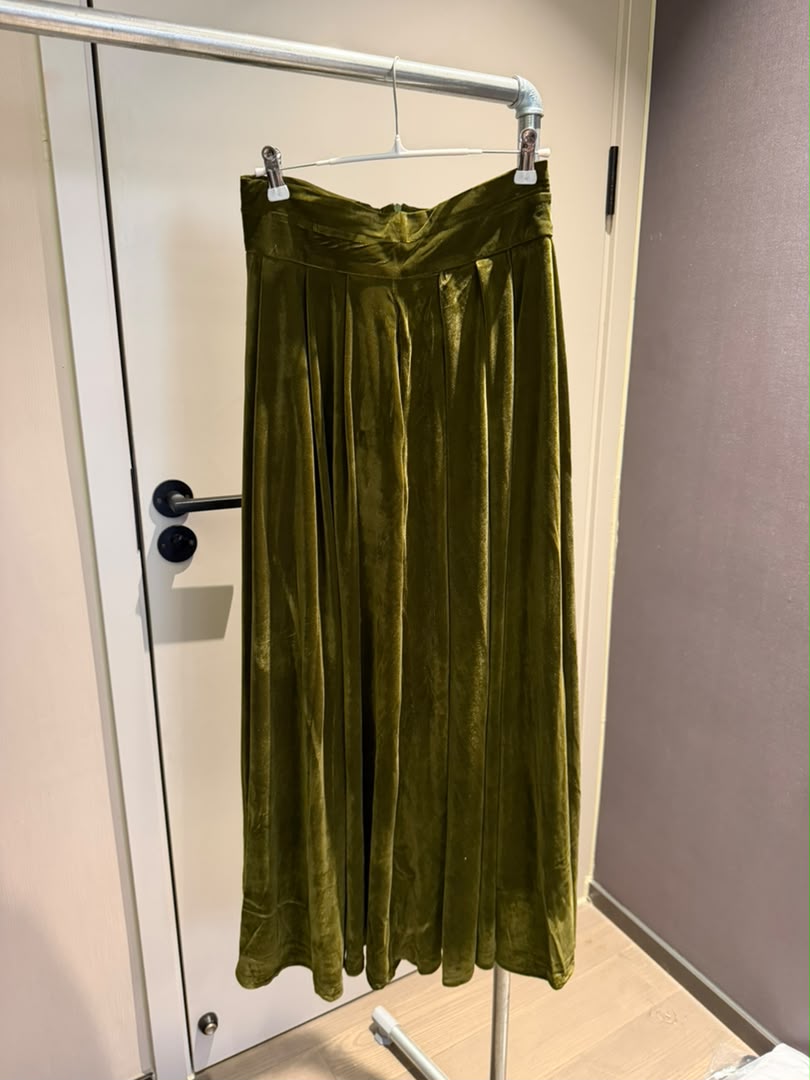 Velvet A-Line Maxi Skirt 2247