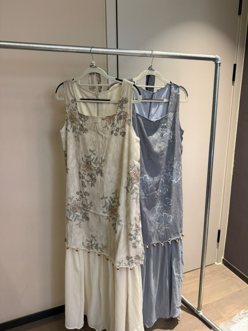 Floral Overlay Maxi Dress 2250
