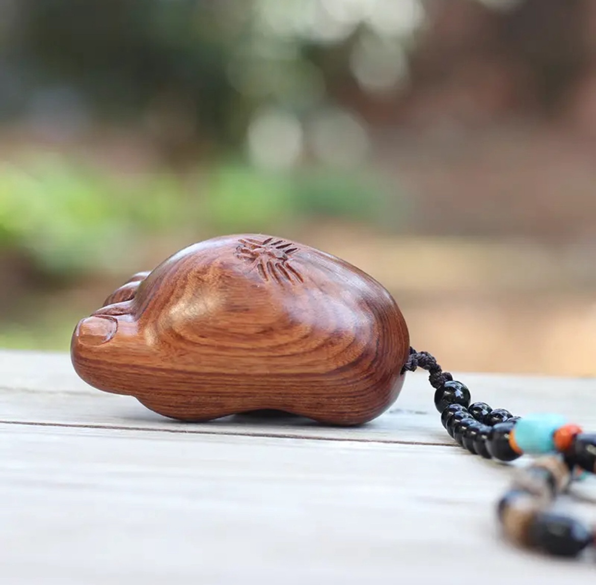 天然ラオス黄花梨木彫りの手持ちの満足感と幸福のピース（ペアリング可能）無垢材の手彫り遊び