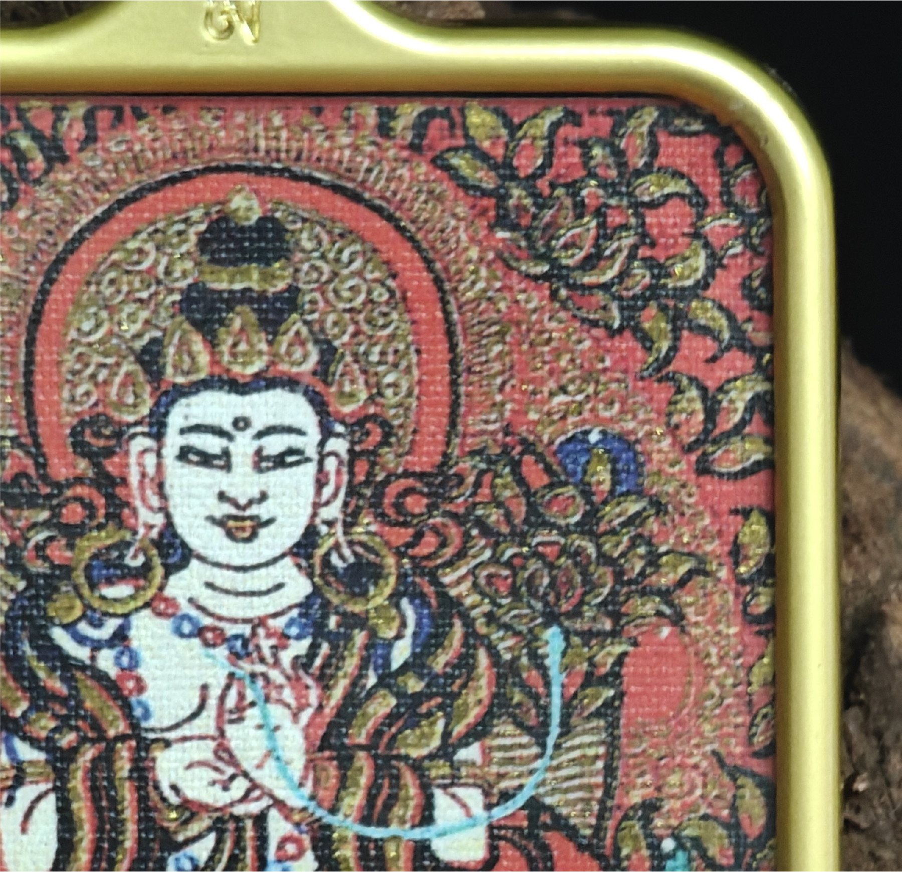 チベット仏教式 大勢至菩薩 開運ペンダント/ステンレス鋼製、約45×55×6mm（紐除く）、レッドゴールド、ブラックゴールド