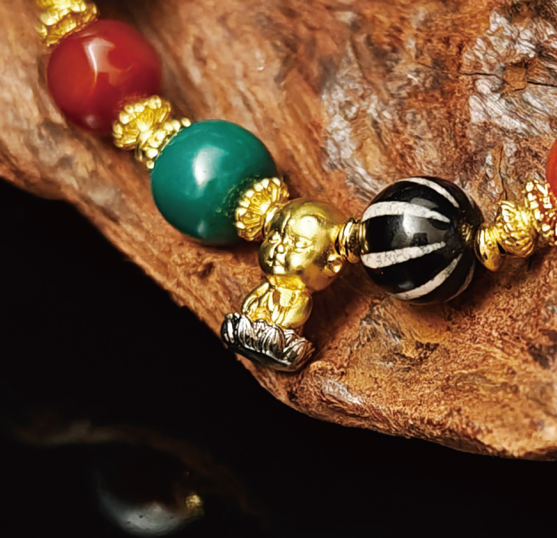 虎の牙天珠 マルチストーンブレスレッ