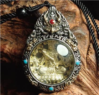 チベット密教のガルーダの造形、普賢菩薩 のタンカペンダント / 電気めっき純銀、紐付き、雫型