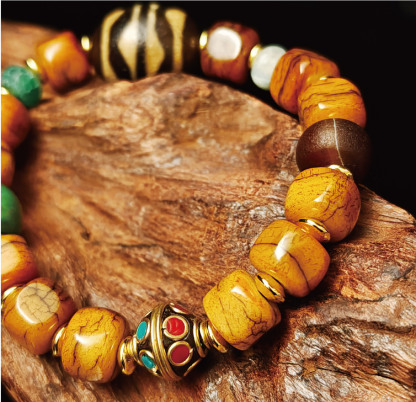 ヤクボーン 四角珠 開運ブレスレット