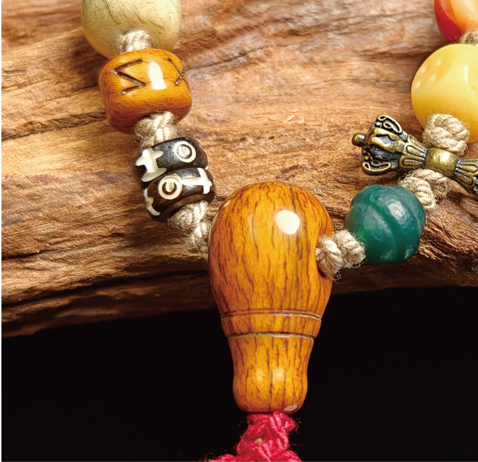 ヤク骨 開運ブレスレット