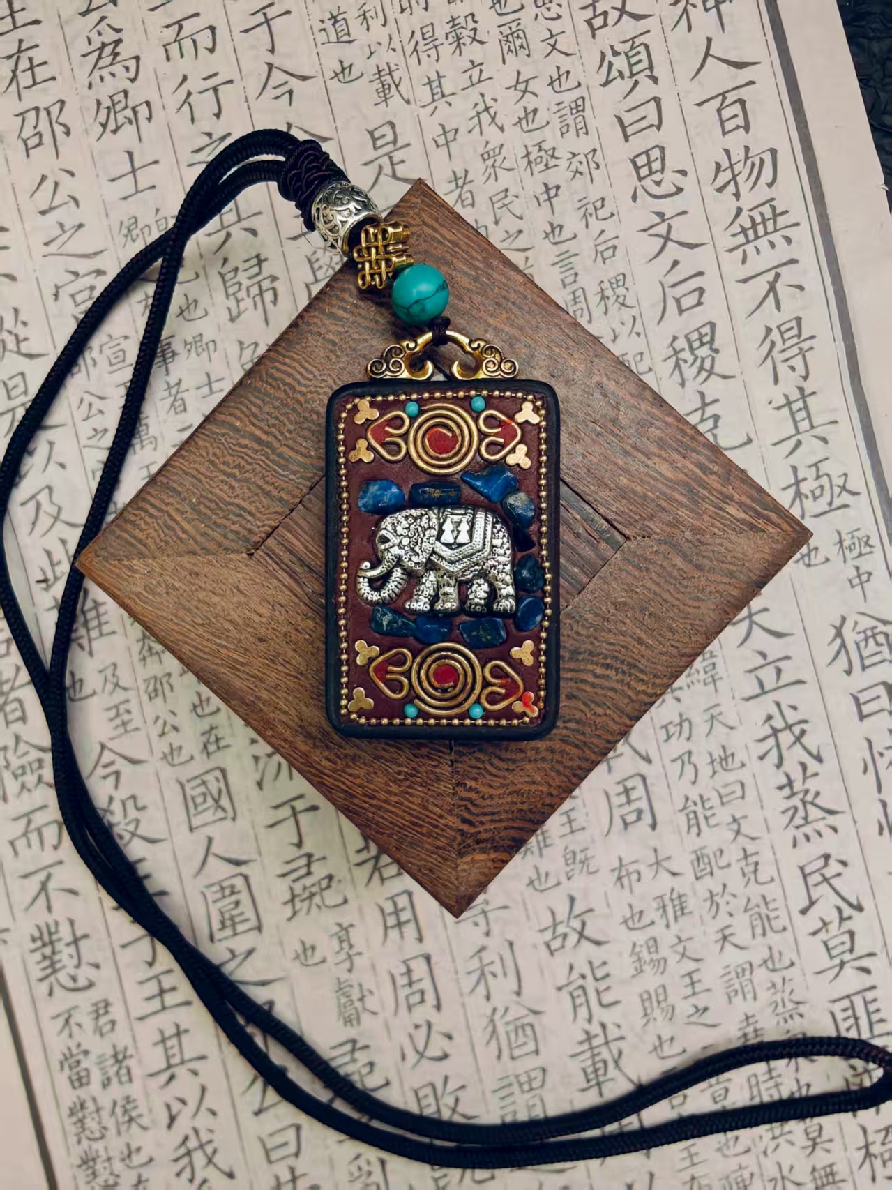 タンカ平安牌小神象ネックレス