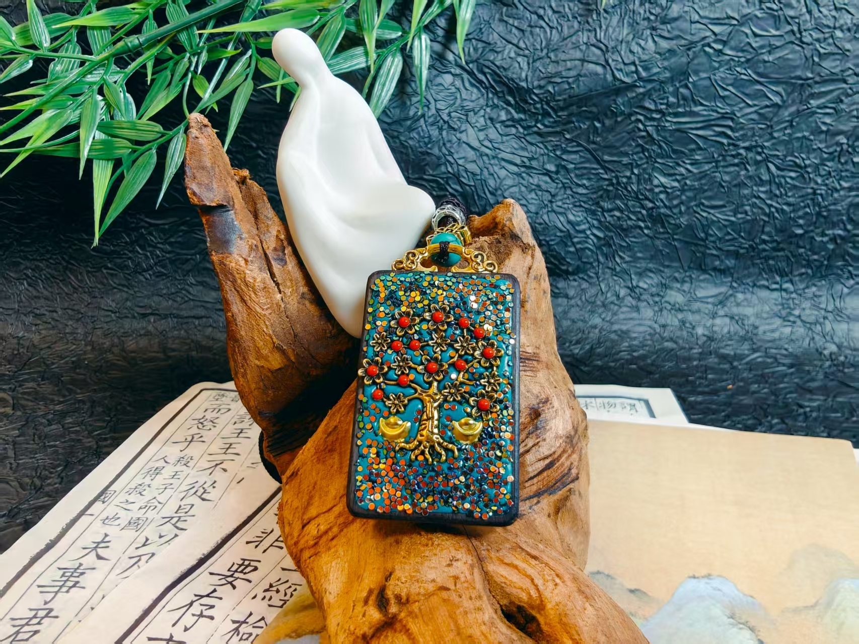 タンカ平安牌ファーツァイシュウネックレス