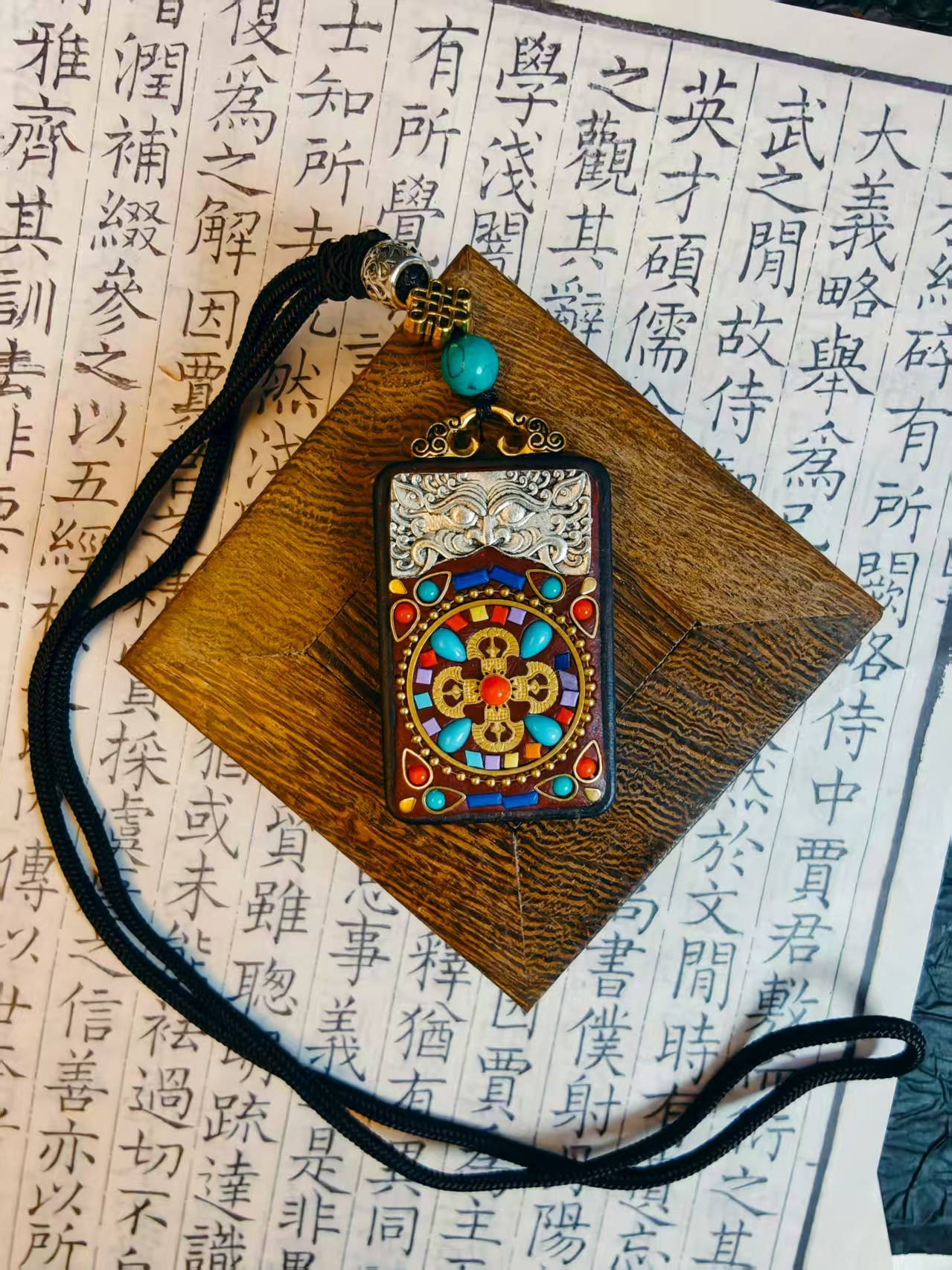 タンカ平安牌クロス金剛杵ネックレス