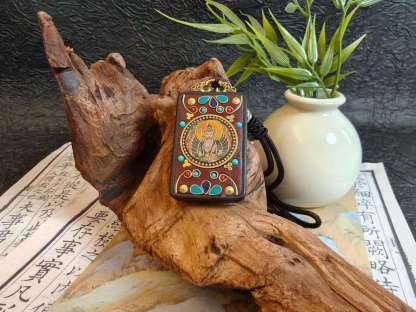 タンカ五財神－大日如来ネックレス