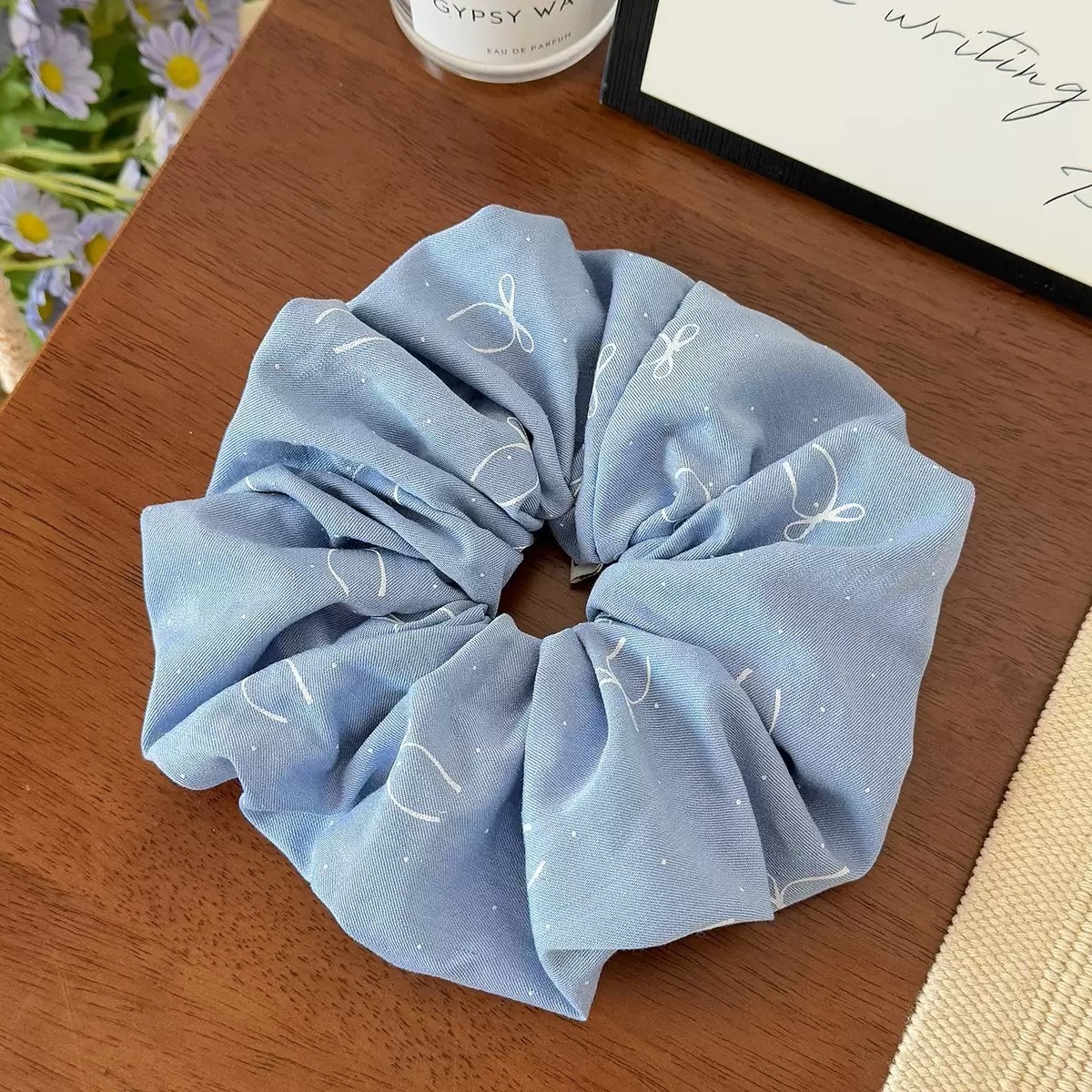 Line Butterfly Hair Scrunchies